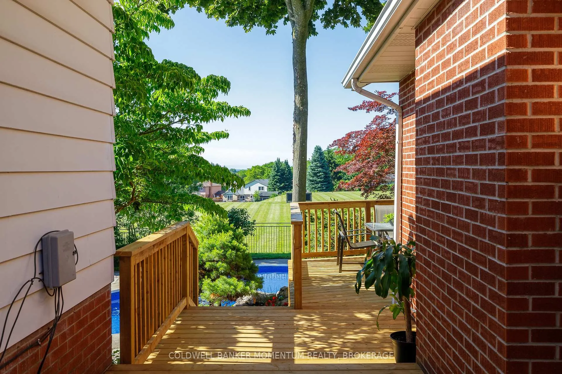 Photo 46 of 18 Pancake Lane, Pelham, Fonthill — HOMEH