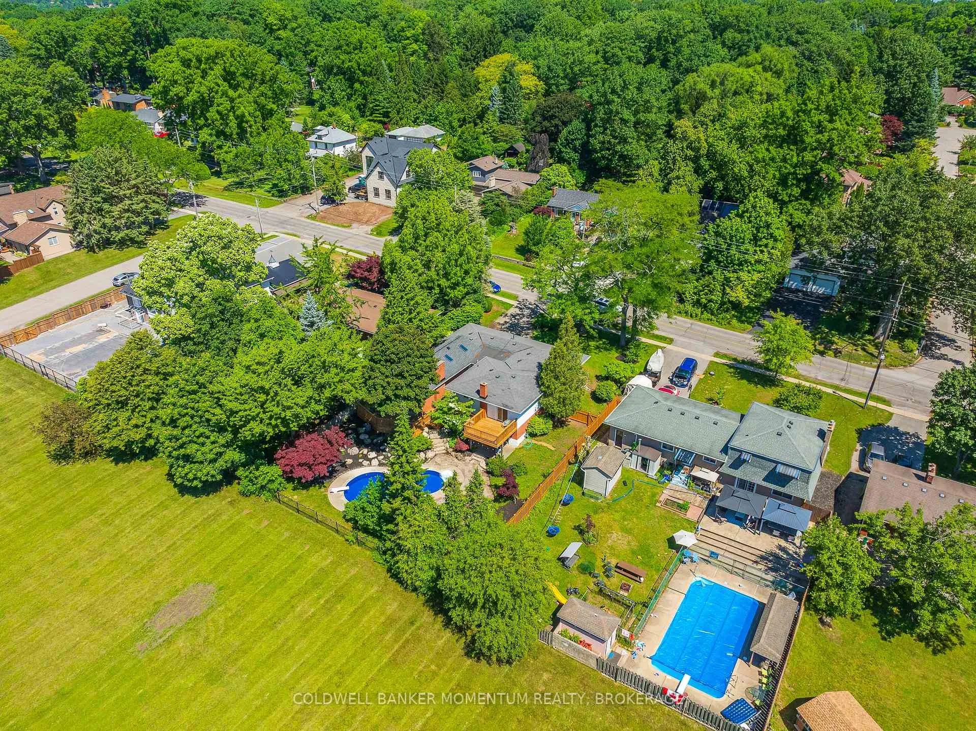 Photo 55 of 18 Pancake Lane, Pelham, Fonthill — HOMEH