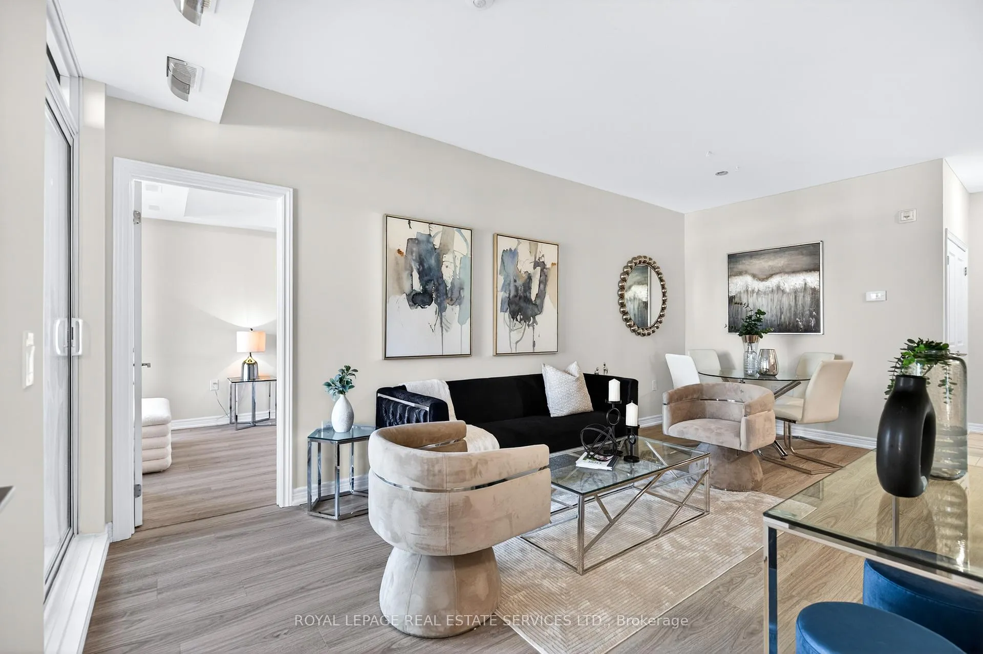 Photo 13 of Unit 304, 2370 Khalsa Gate, Oakville, Westmount — HOMEH