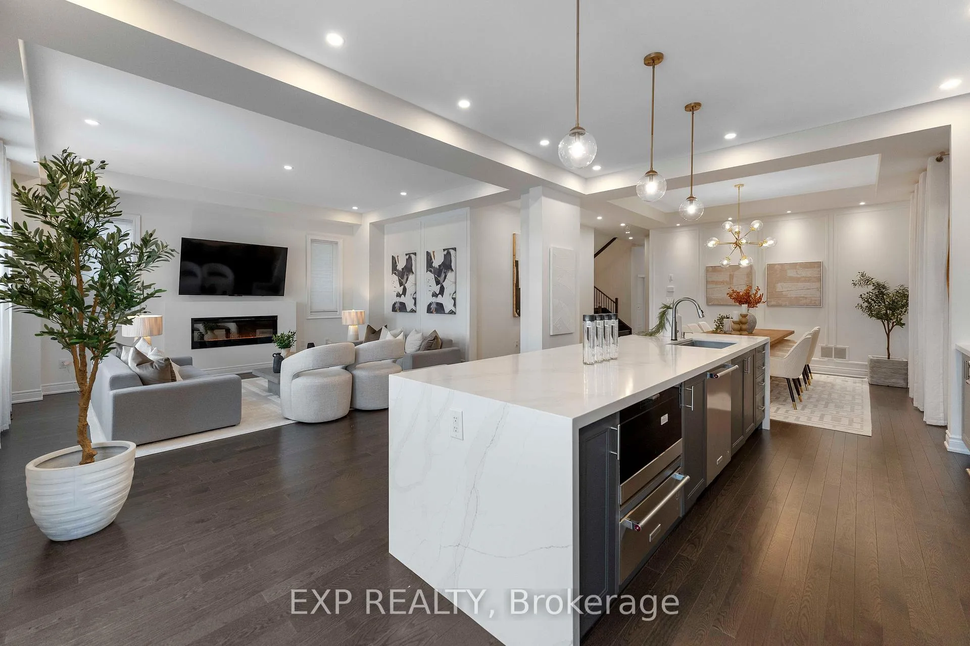 Photo 8 of 429 Parent Place, Milton, Ford — HOMEH