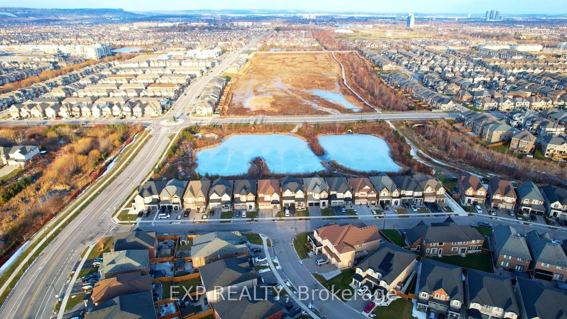 Photo 38 of 429 Parent Place, Milton, Ford — HOMEH