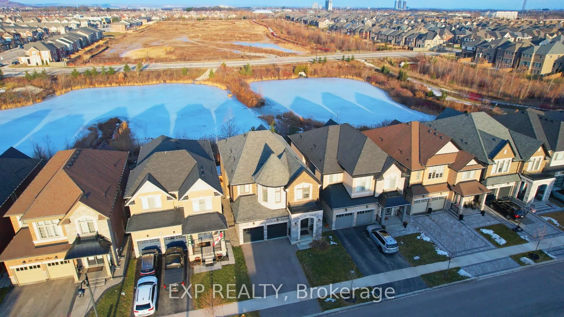 Photo 41 of 429 Parent Place, Milton, Ford — HOMEH