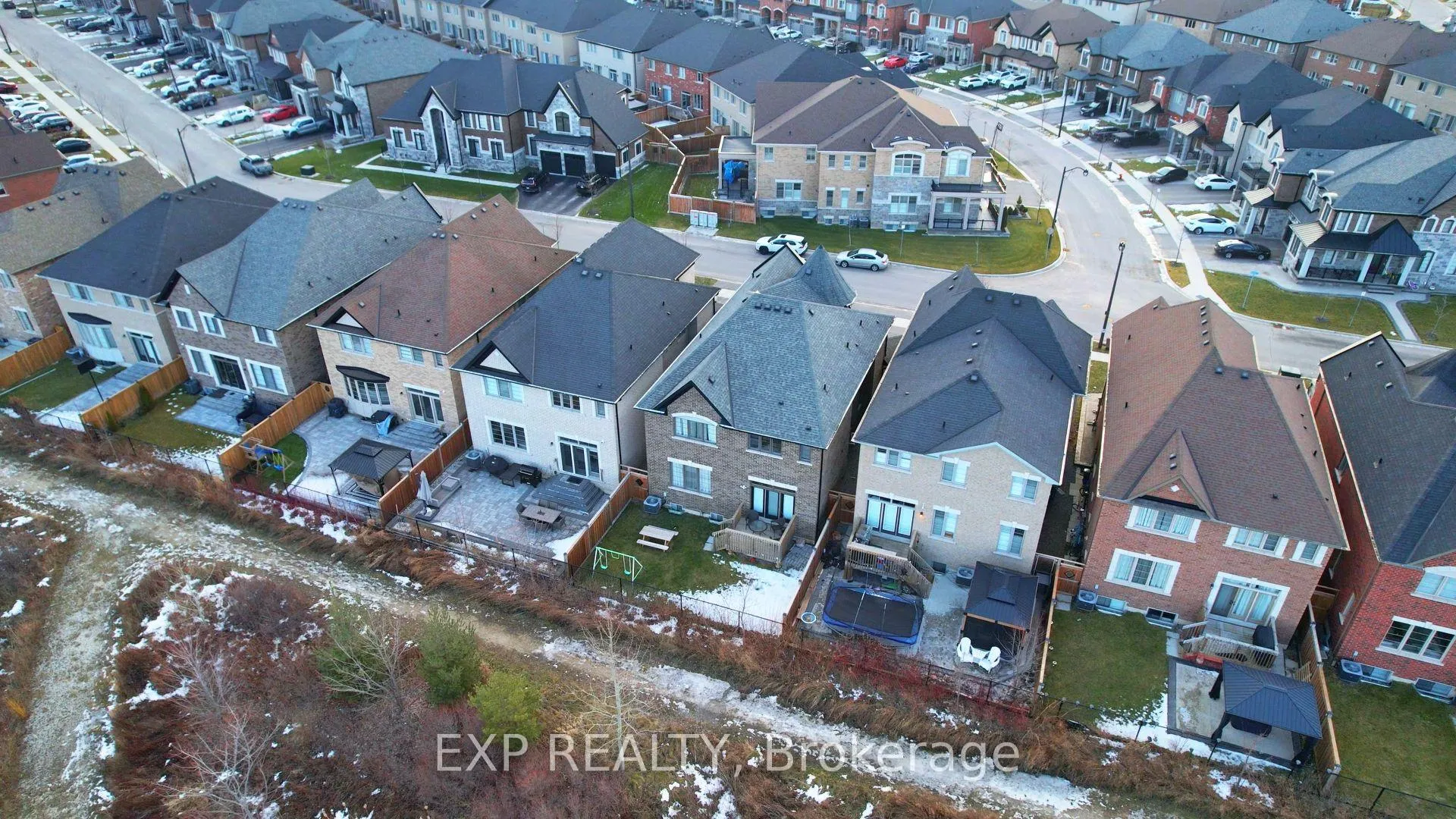 Photo 43 of 429 Parent Place, Milton, Ford — HOMEH