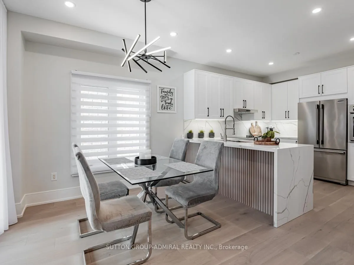 Photo 11 of 109 Barli Crescent, Vaughan, Patterson — HOMEH
