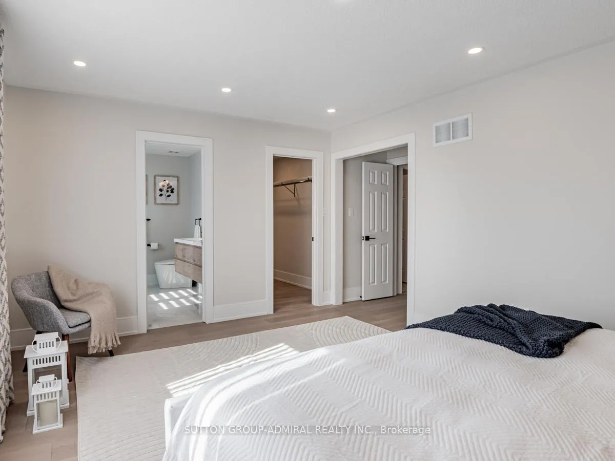 Photo 17 of 109 Barli Crescent, Vaughan, Patterson — HOMEH