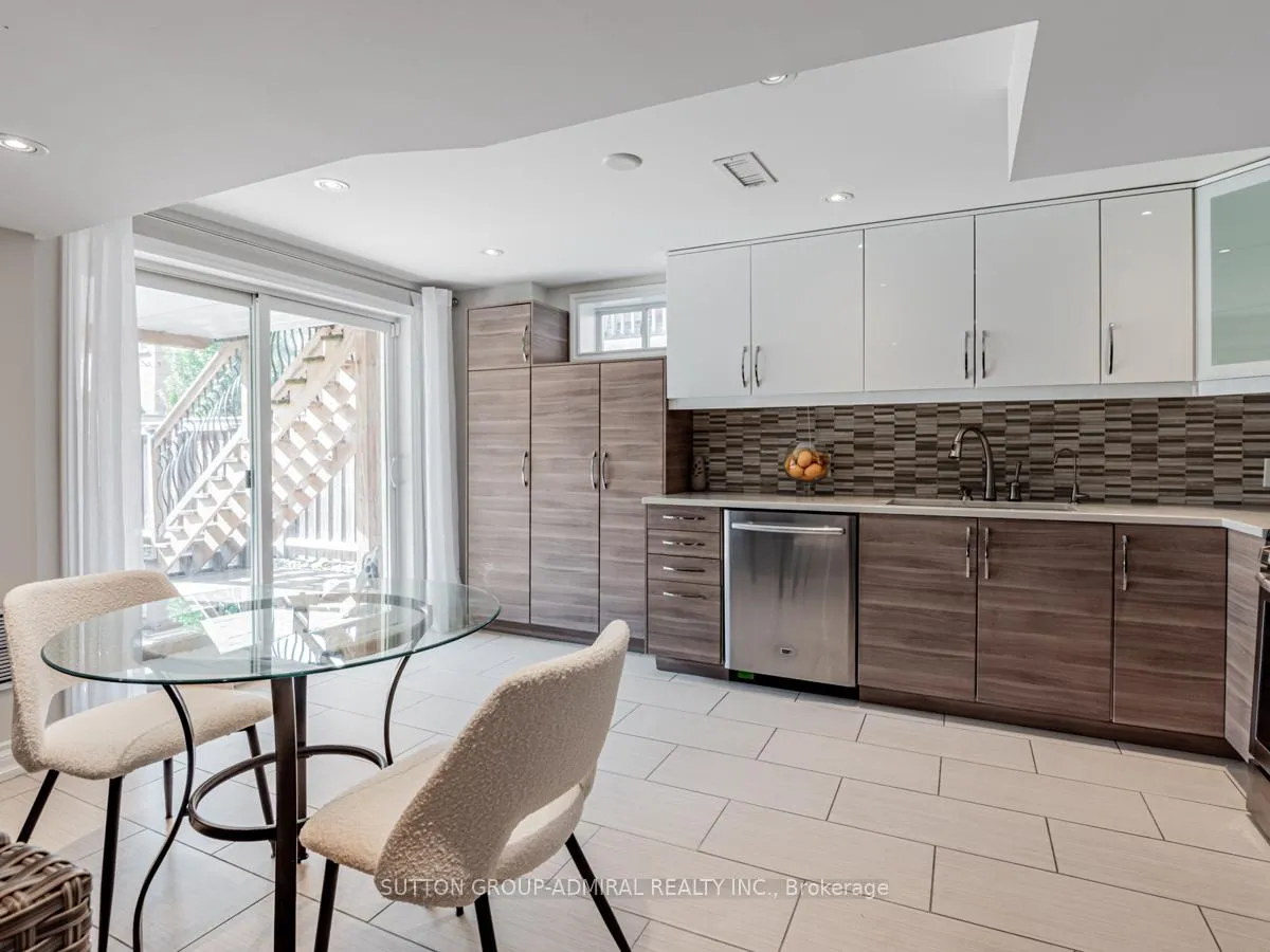 Photo 26 of 109 Barli Crescent, Vaughan, Patterson — HOMEH