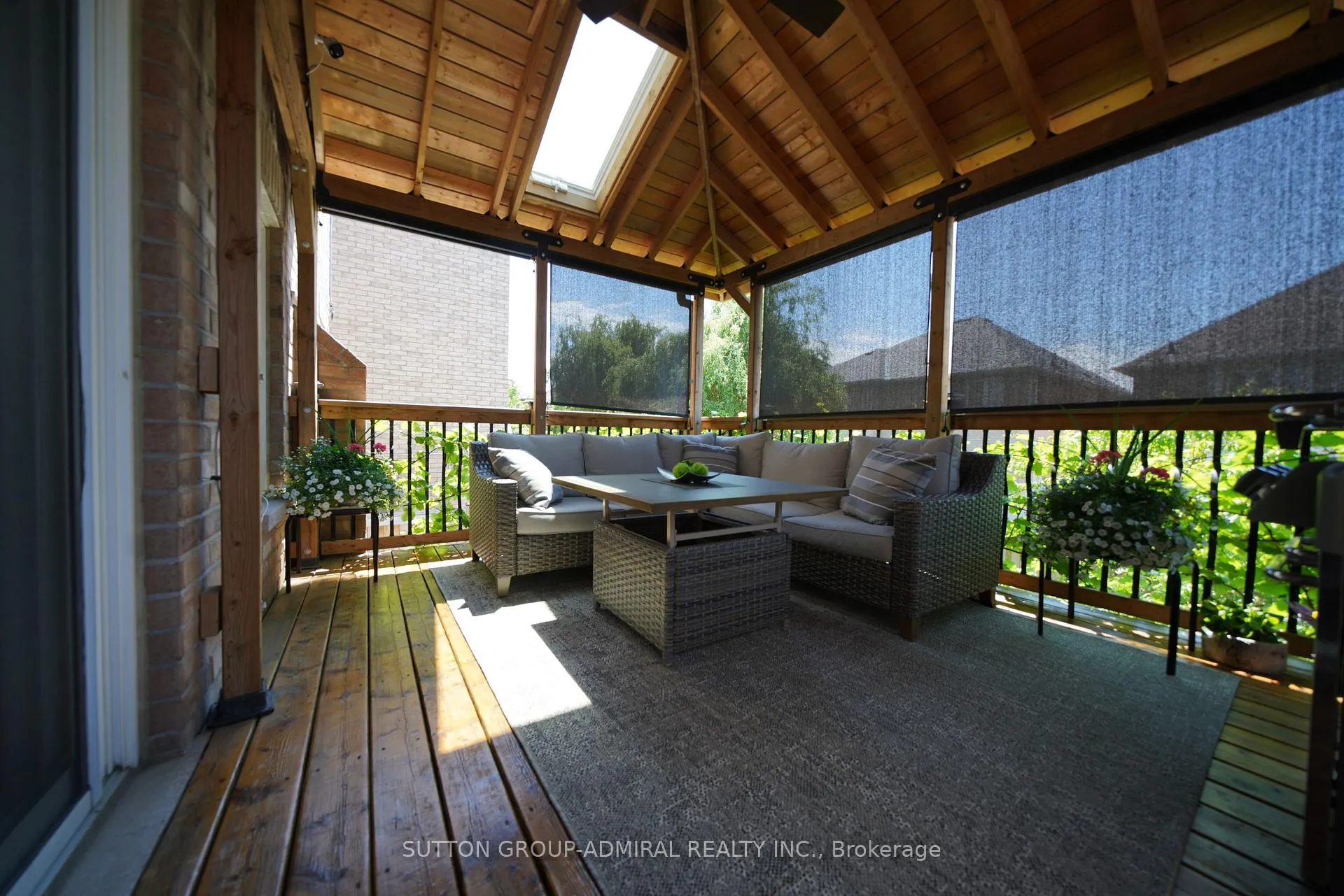 Photo 36 of 109 Barli Crescent, Vaughan, Patterson — HOMEH