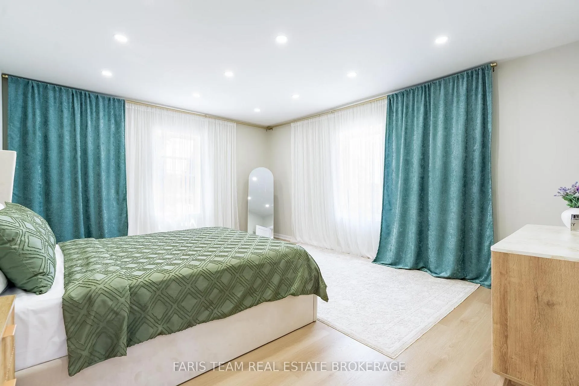 Photo 21 of 119 Jephson Street, Tay, Victoria Harbour — HOMEH
