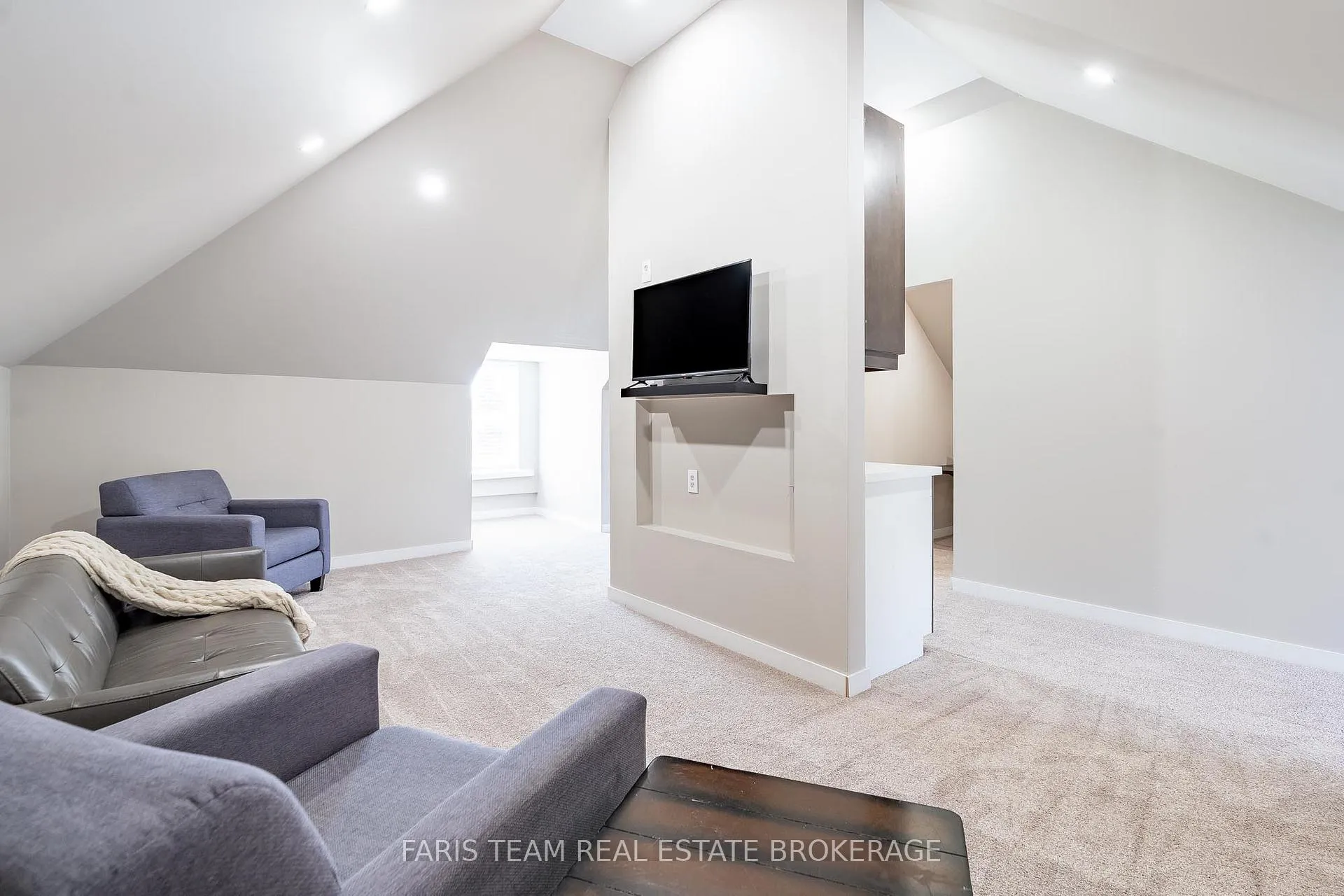 Photo 30 of 119 Jephson Street, Tay, Victoria Harbour — HOMEH