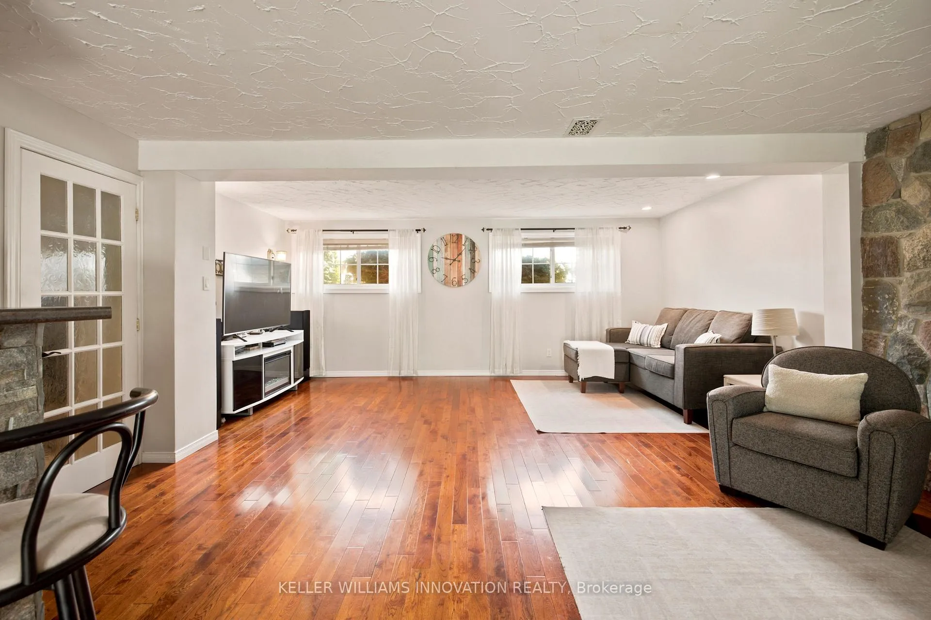 Photo 11 of 1456 Mannheim Road, Wilmot — HOMEH