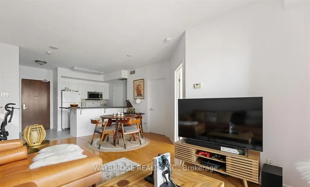 Photo 6 of Unit 906, 200 Rideau Street, Ottawa, Sandy Hill — HOMEH