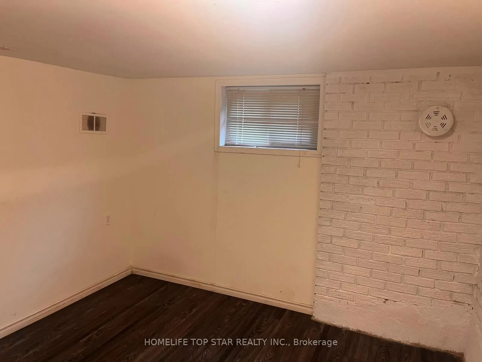Photo 10 of 425 Stevenson Road N, Oshawa, McLaughlin — HOMEH