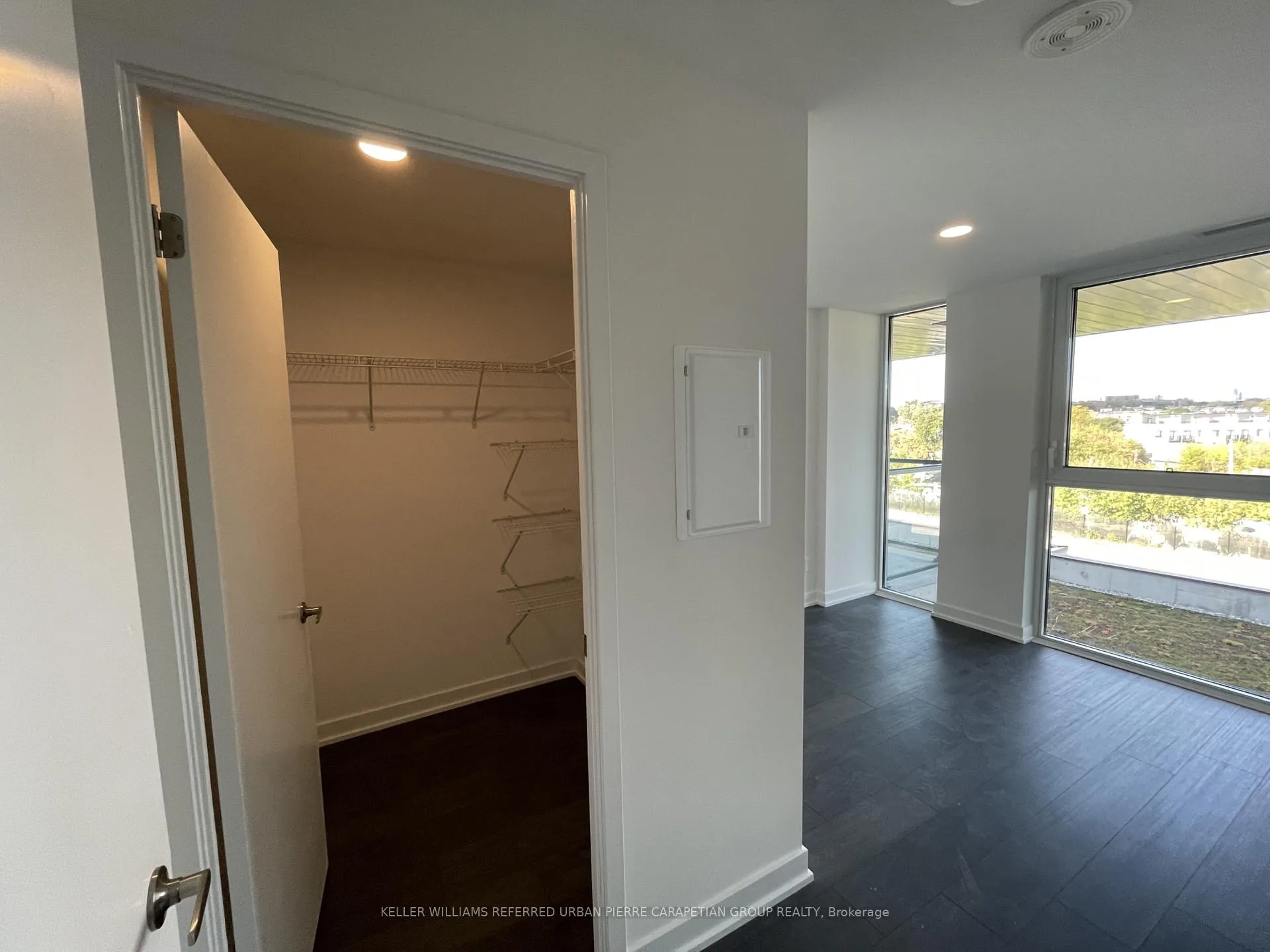 Photo 8 of Unit 413, 57 Brock Avenue, Toronto, Roncesvalles — HOMEH