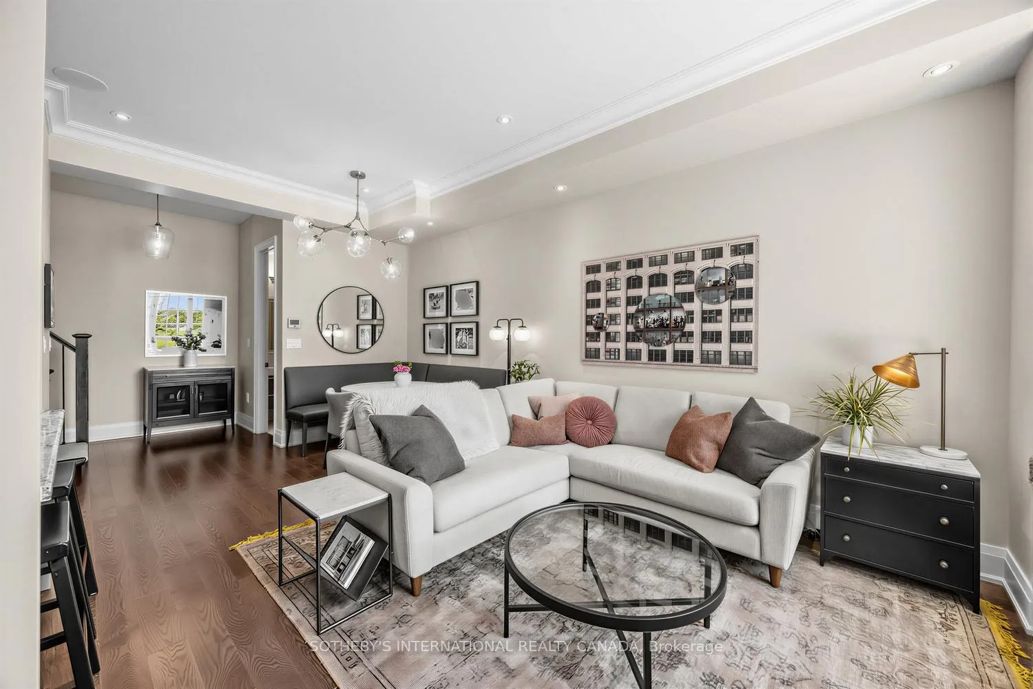 Photo 7 of Unit TH2, 288 St Clair Avenue W, Toronto, Forest Hill South — HOMEH