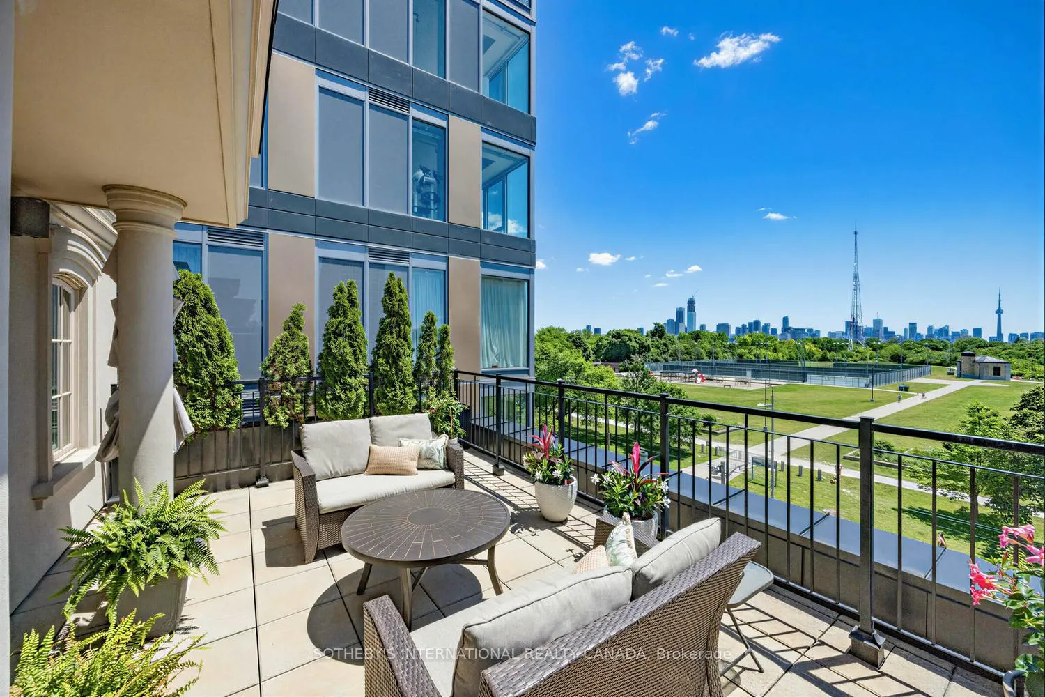Photo 34 of Unit TH2, 288 St Clair Avenue W, Toronto, Forest Hill South — HOMEH