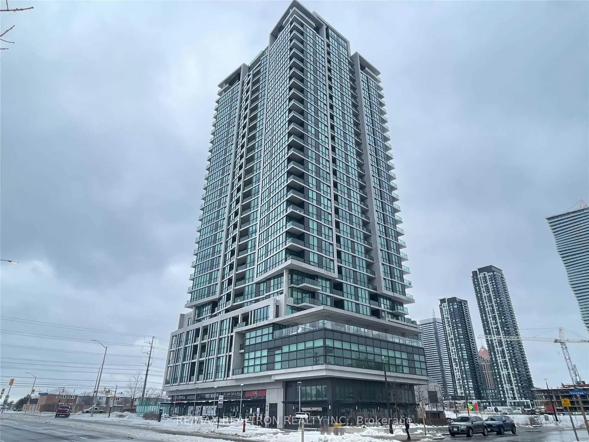 Front of Unit 1706, 3985 Grand Park Drive