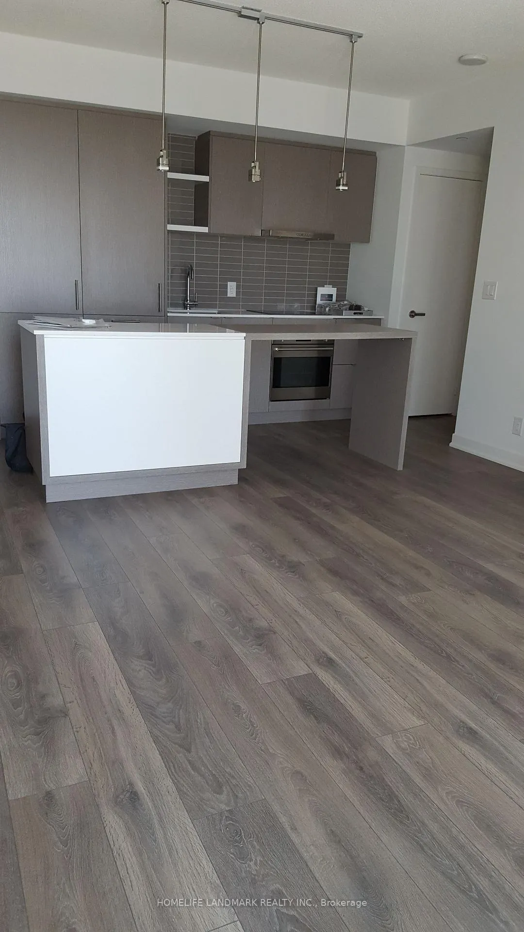 Photo 3 of Unit 3401, 100 Harbour Street, Toronto, Waterfront Communities — HOMEH
