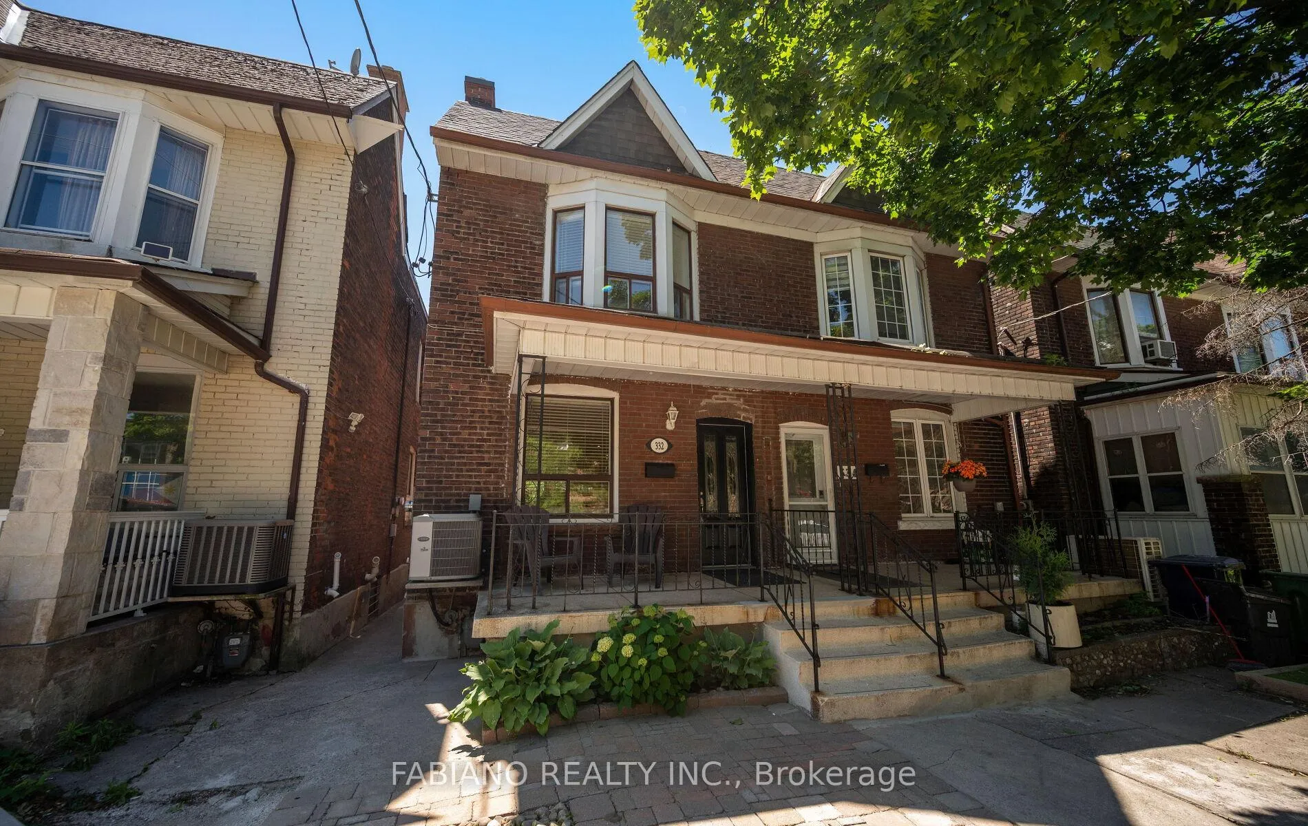 Photo 3 of 332 Osler Street, Toronto, Weston-Pellam Park — HOMEH