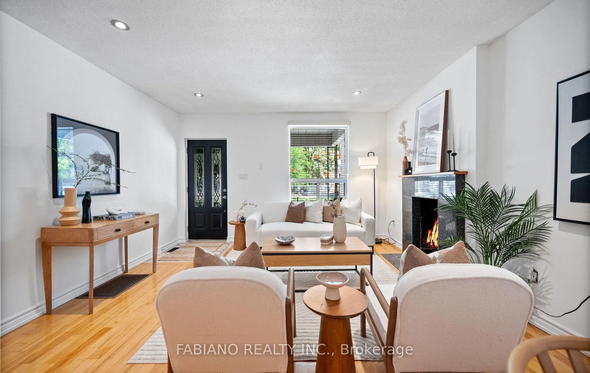 Photo 6 of 332 Osler Street, Toronto, Weston-Pellam Park — HOMEH
