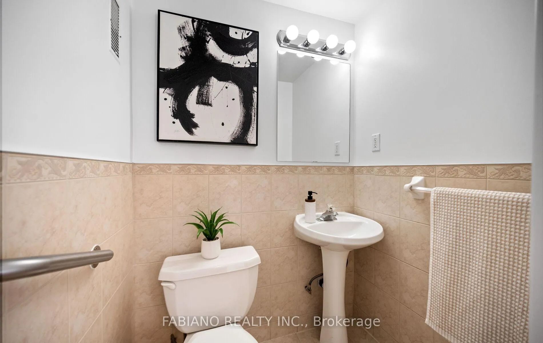Photo 16 of 332 Osler Street, Toronto, Weston-Pellam Park — HOMEH