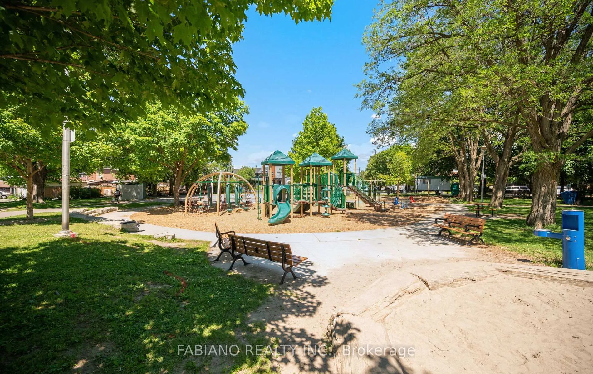 Photo 45 of 332 Osler Street, Toronto, Weston-Pellam Park — HOMEH