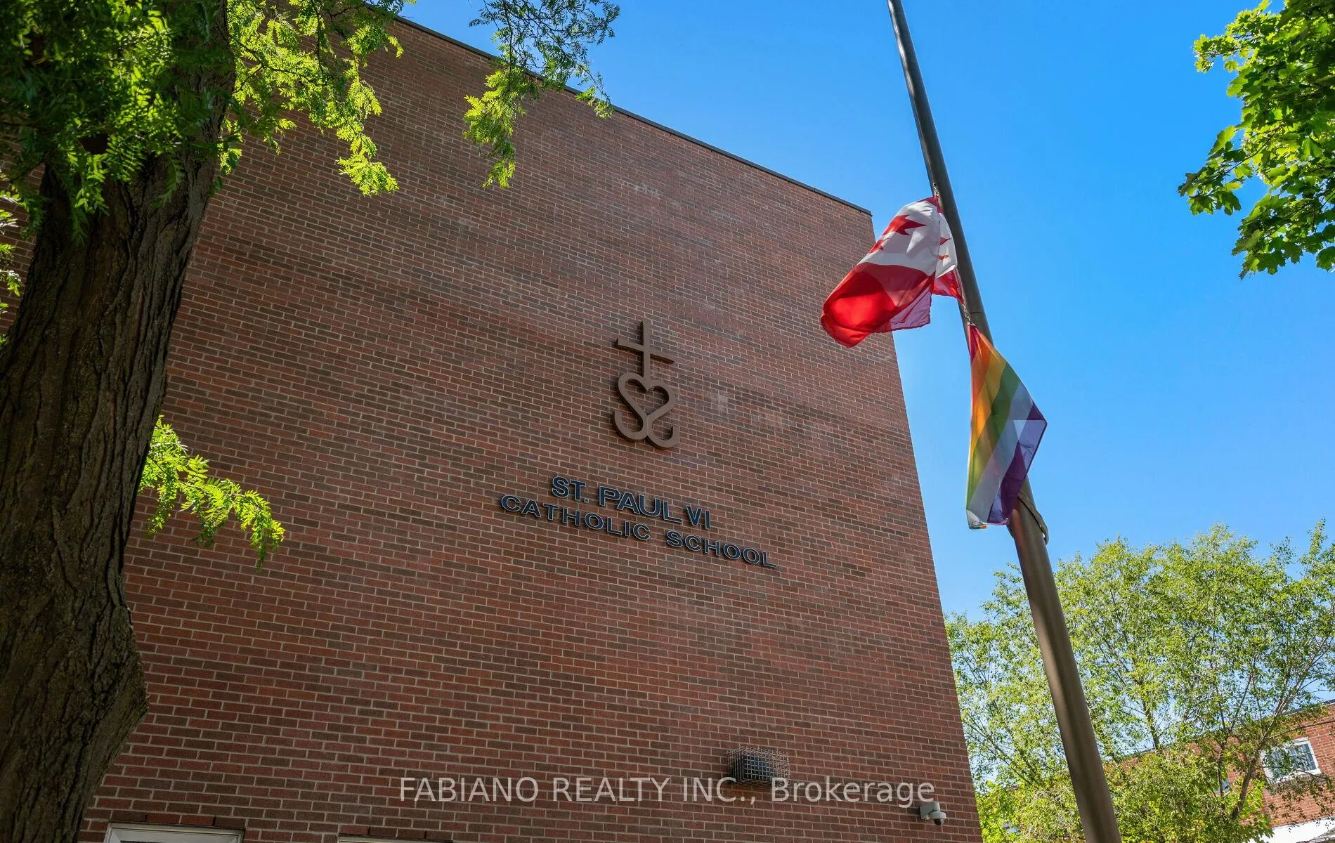 Photo 48 of 332 Osler Street, Toronto, Weston-Pellam Park — HOMEH