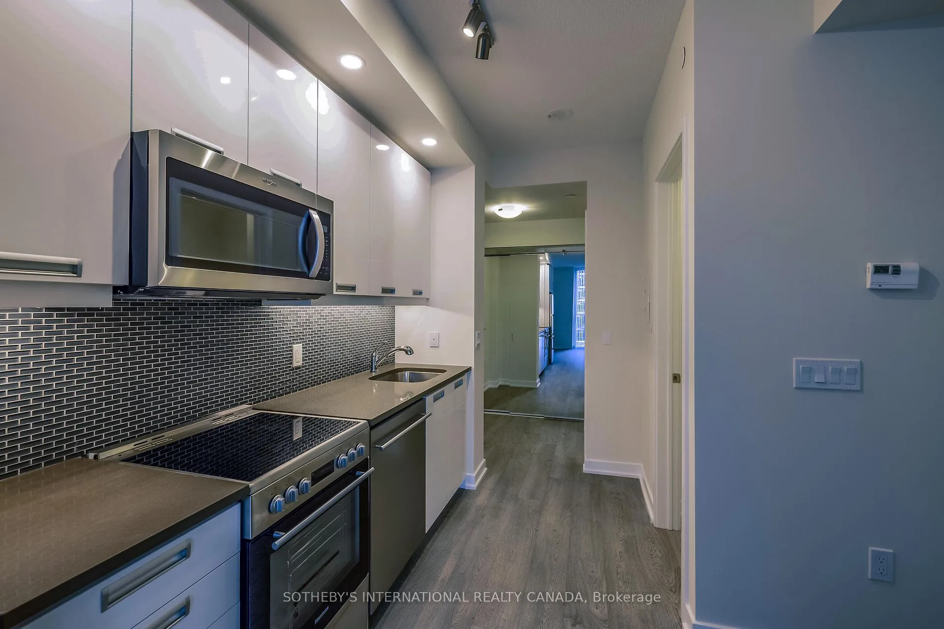 Photo 4 of Unit 2606, 99 John Street, Toronto, Waterfront Communities — HOMEH