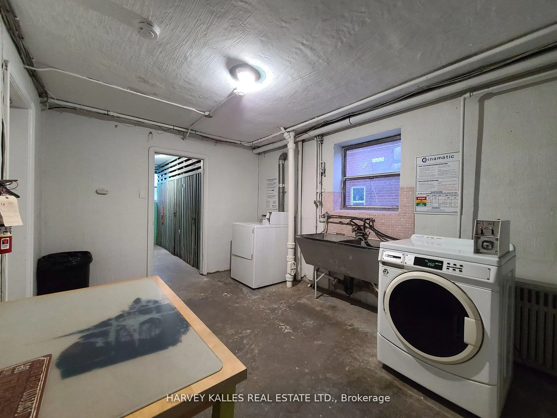 Photo 17 of 90 Trethewey Drive, North York, Beechborough-Greenbrook — HOMEH