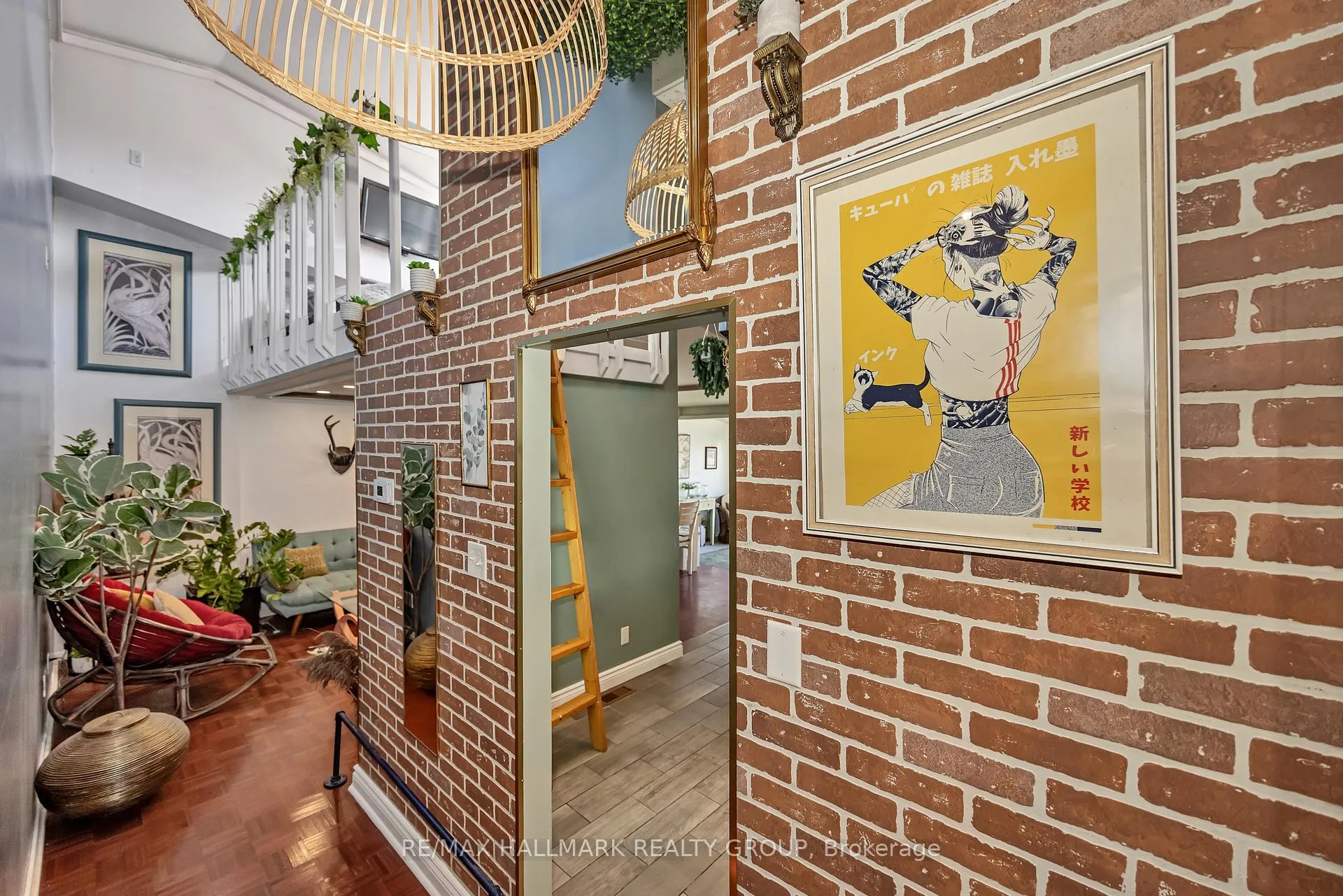 Photo 17 of 35 Benlea Drive, Ottawa, Tanglewood — HOMEH