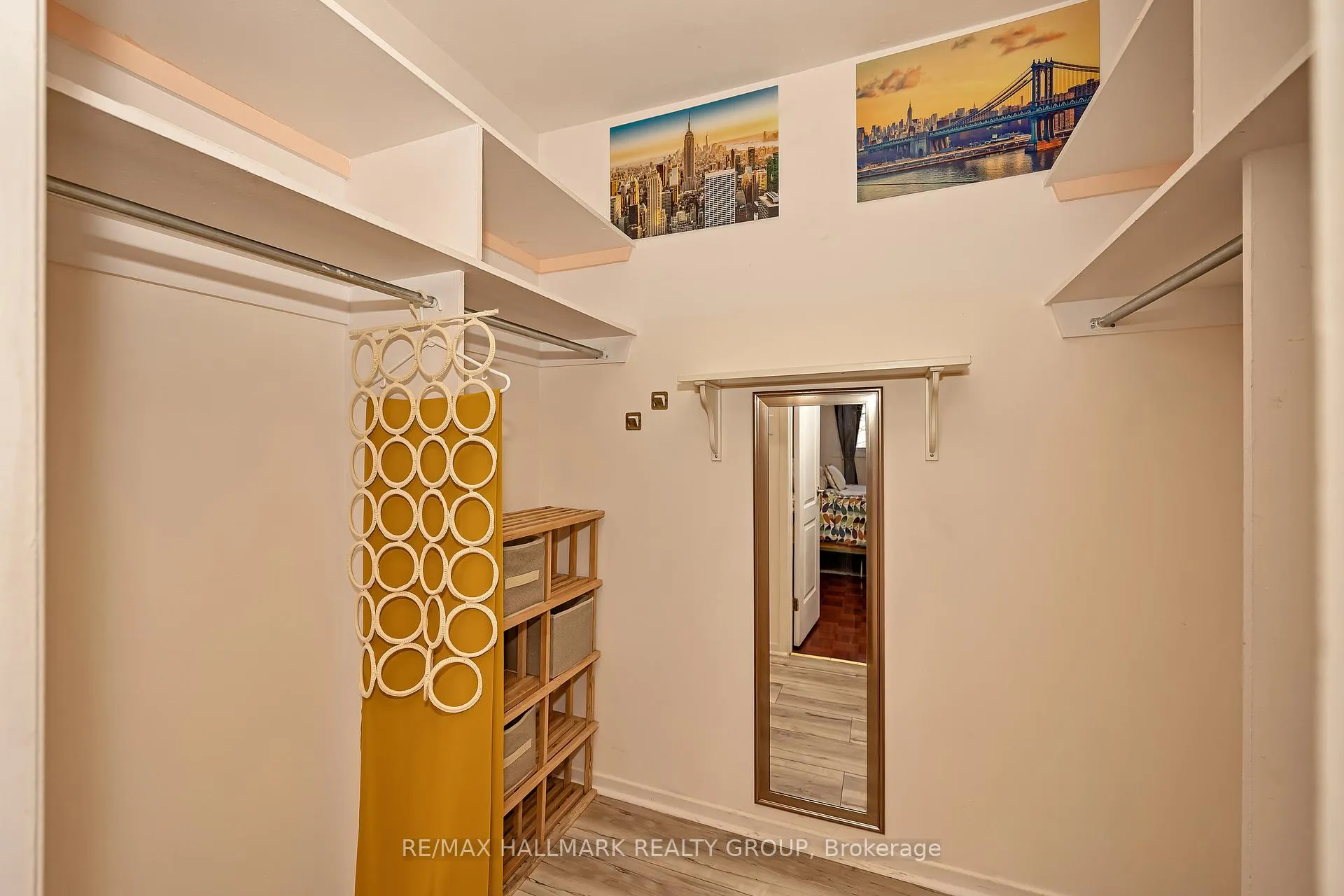 Photo 23 of 35 Benlea Drive, Ottawa, Tanglewood — HOMEH