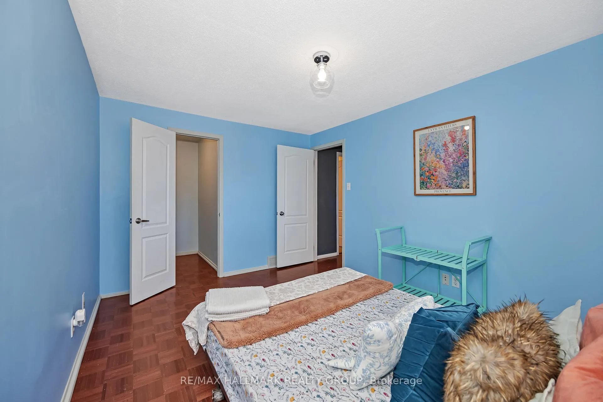 Photo 29 of 35 Benlea Drive, Ottawa, Tanglewood — HOMEH