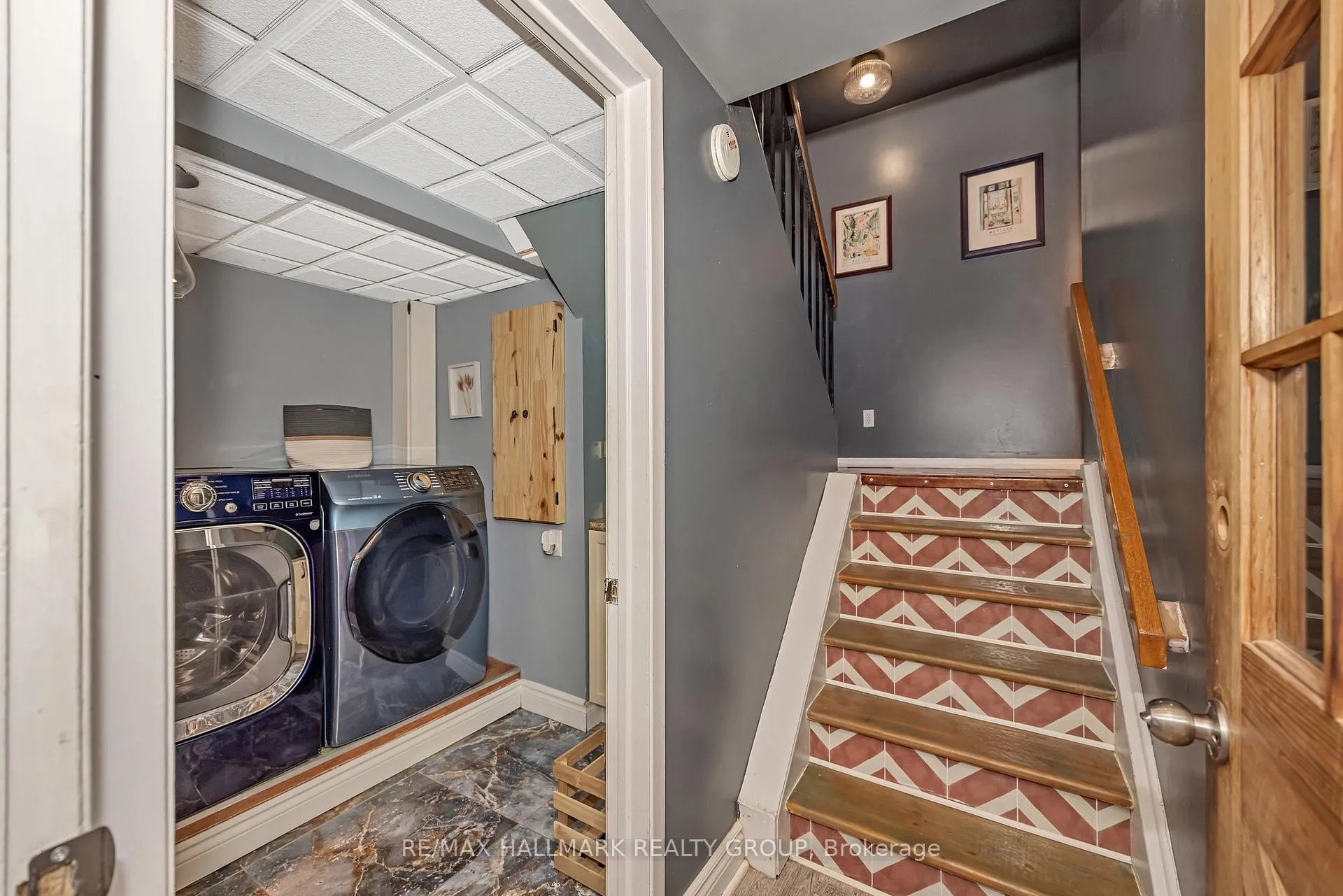 Photo 33 of 35 Benlea Drive, Ottawa, Tanglewood — HOMEH