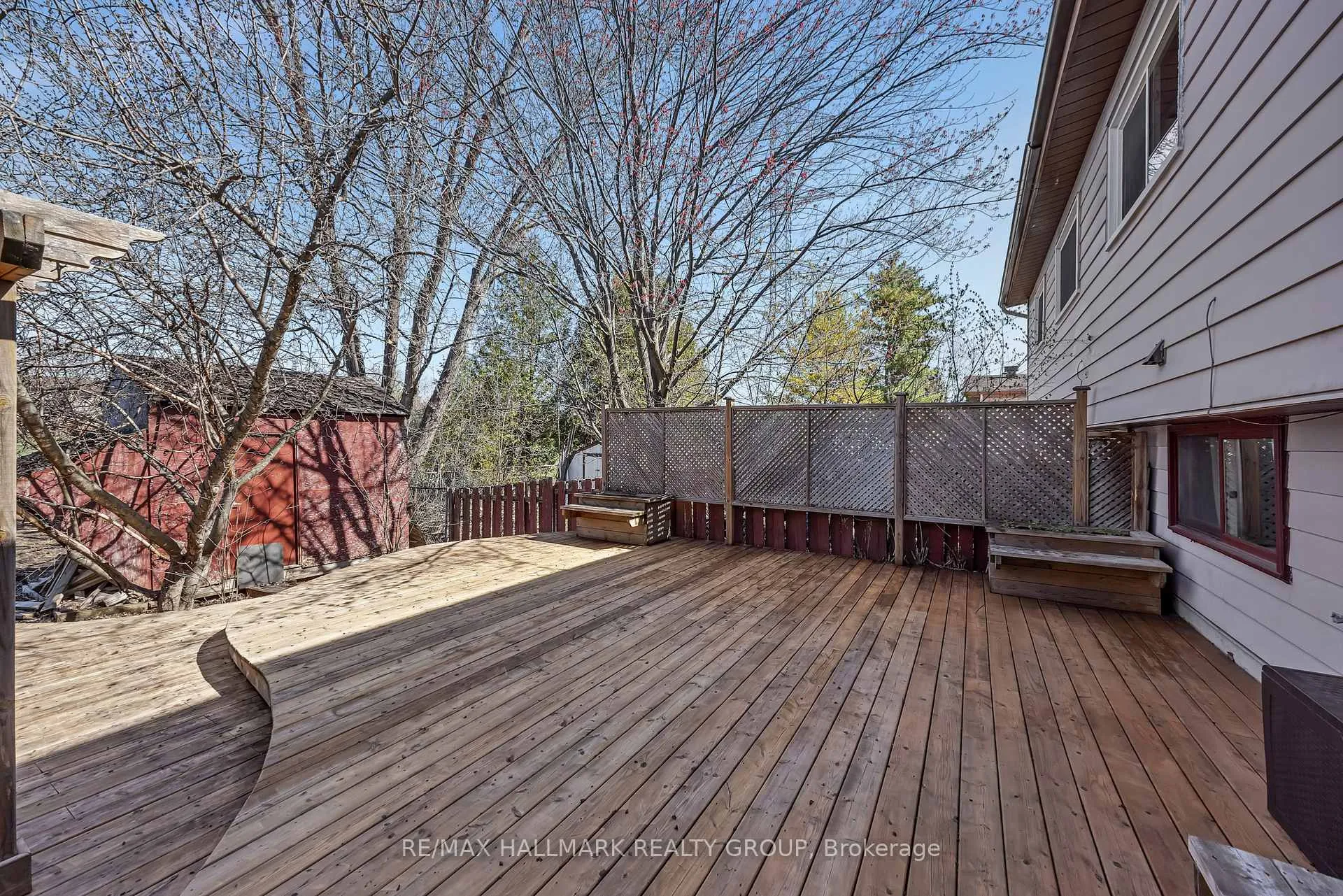 Photo 39 of 35 Benlea Drive, Ottawa, Tanglewood — HOMEH