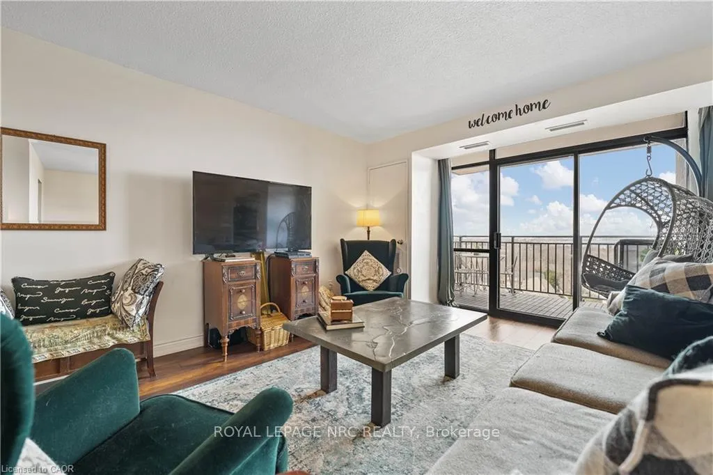 Photo 11 of Unit 1414, 500 Green Road, Hamilton, Lakeshore — HOMEH