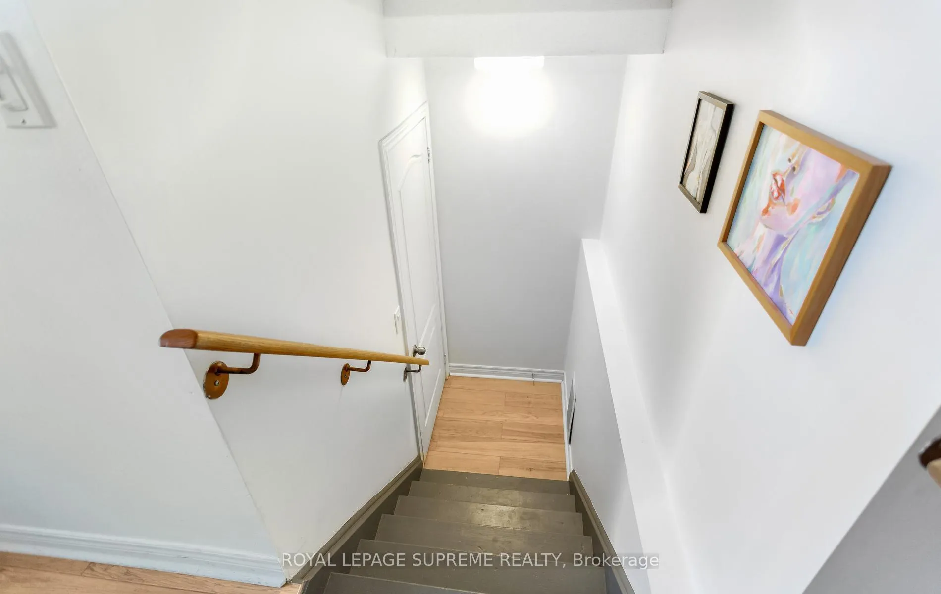 Photo 4 of 16 Lightbourn Avenue, Toronto, Dovercourt-Wallace Emerson-Junction — HOMEH