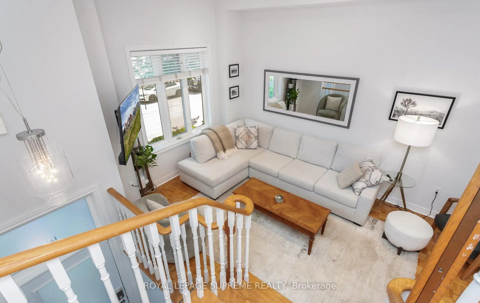 Photo 7 of 16 Lightbourn Avenue, Toronto, Dovercourt-Wallace Emerson-Junction — HOMEH
