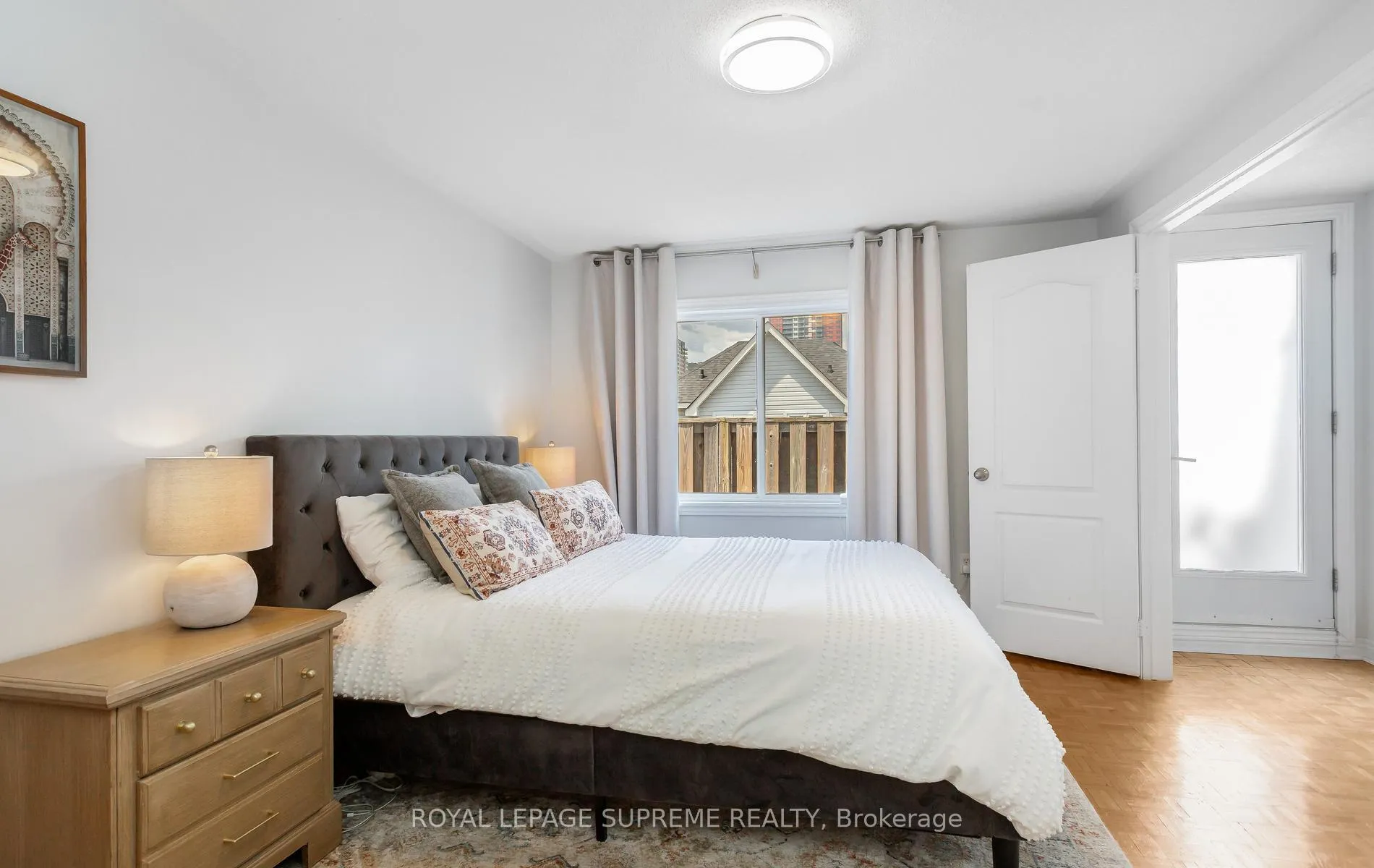 Photo 32 of 16 Lightbourn Avenue, Toronto, Dovercourt-Wallace Emerson-Junction — HOMEH
