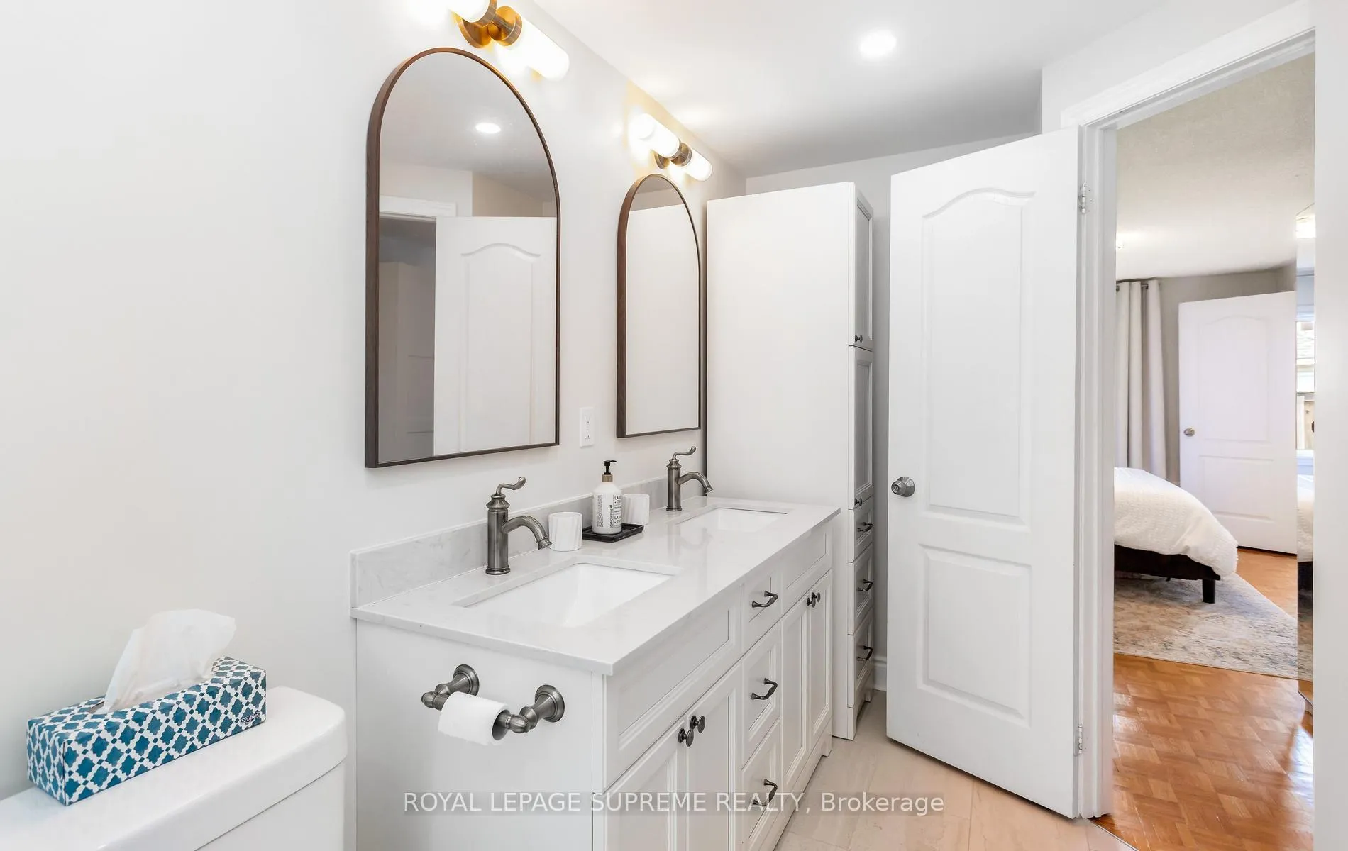 Photo 36 of 16 Lightbourn Avenue, Toronto, Dovercourt-Wallace Emerson-Junction — HOMEH