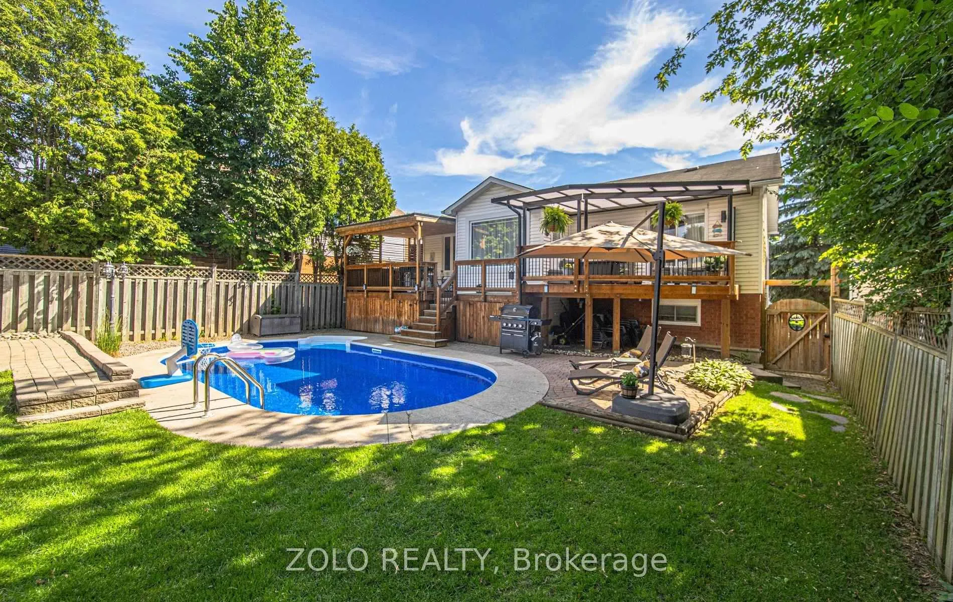 Photo 30 of 6 Foster Creek Drive, Clarington, Newcastle — HOMEH