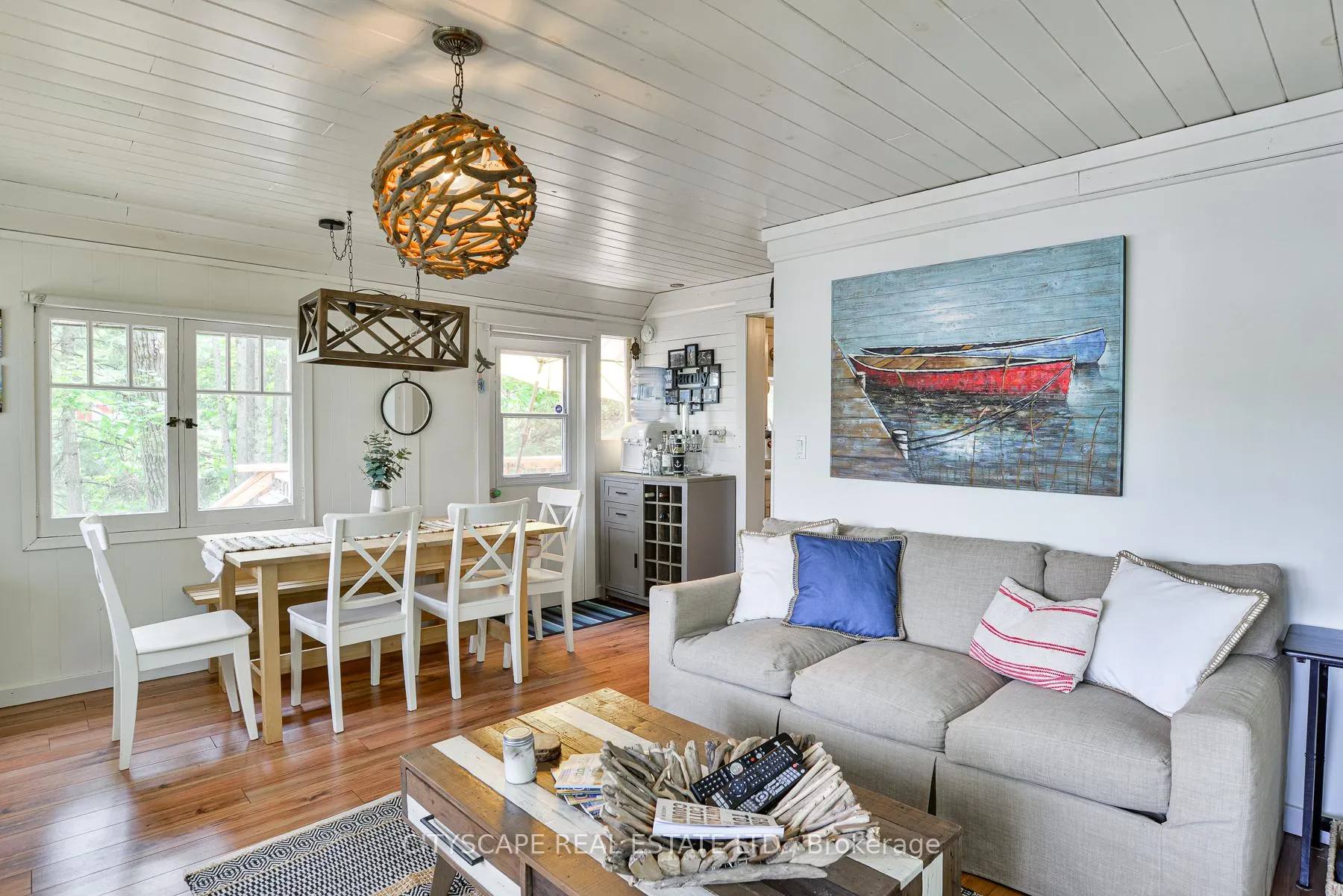 Photo 6 of Unit 2, 1100 Hewitt Street E, Gravenhurst, Muskoka (S) — HOMEH