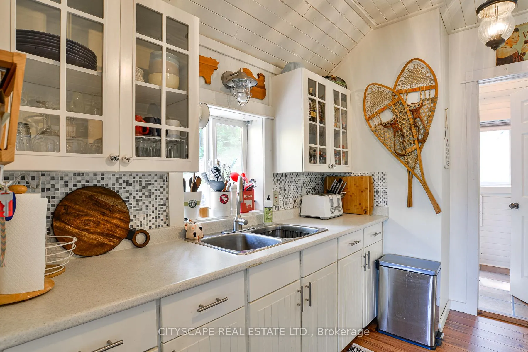 Photo 7 of Unit 2, 1100 Hewitt Street E, Gravenhurst, Muskoka (S) — HOMEH