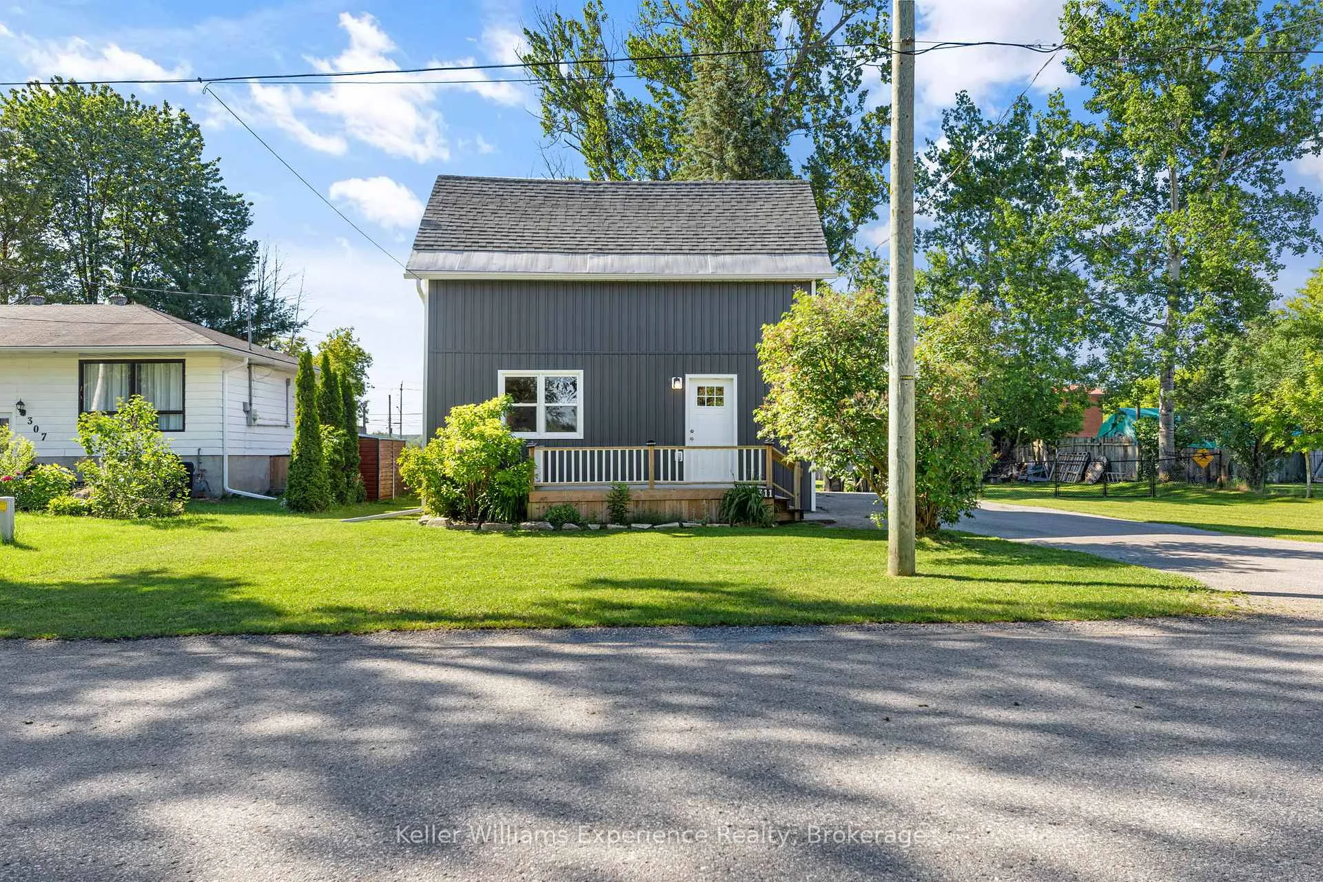 Photo 1 of 311 Armstrong Street, Tay, Port McNicoll — HOMEH