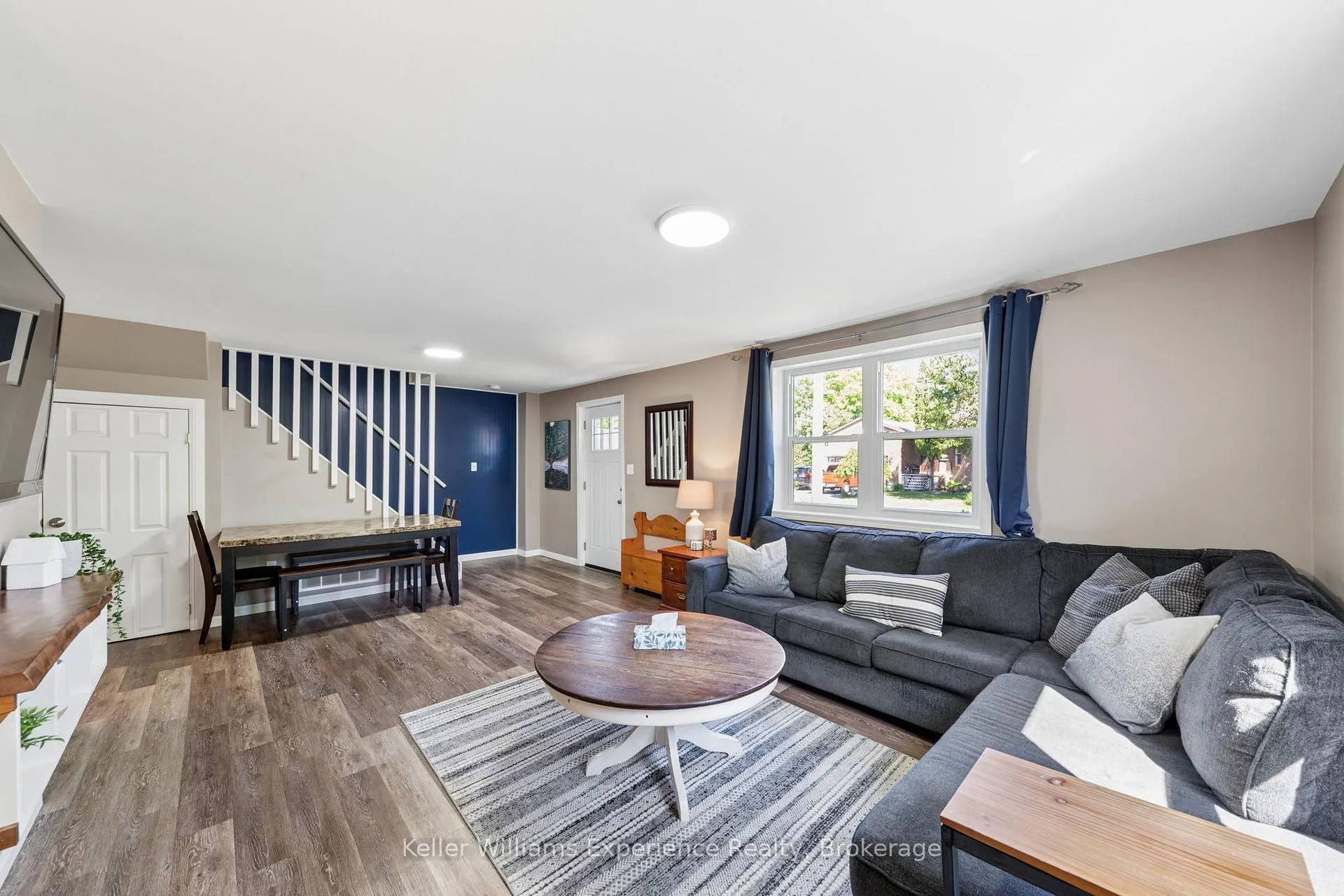 Photo 7 of 311 Armstrong Street, Tay, Port McNicoll — HOMEH