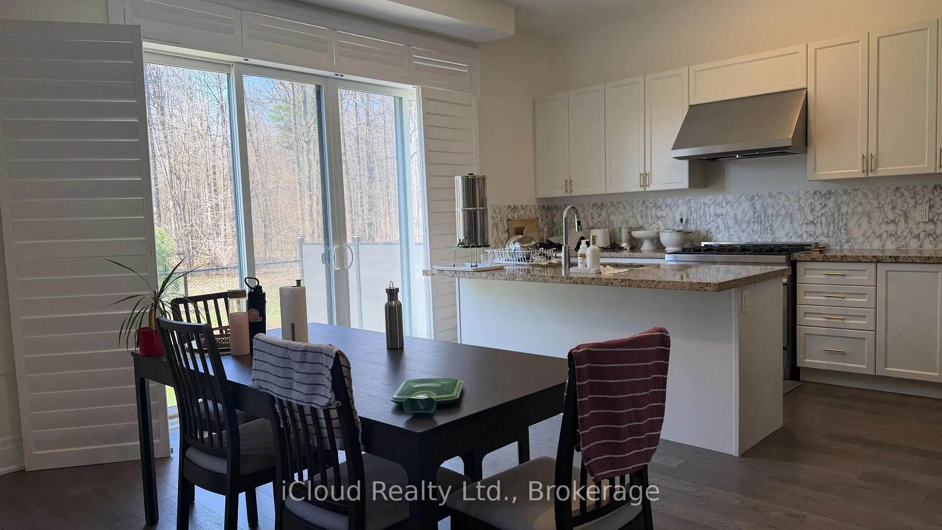 Photo 11 of 144 Petch Avenue, Caledon, Rural Caledon — HOMEH