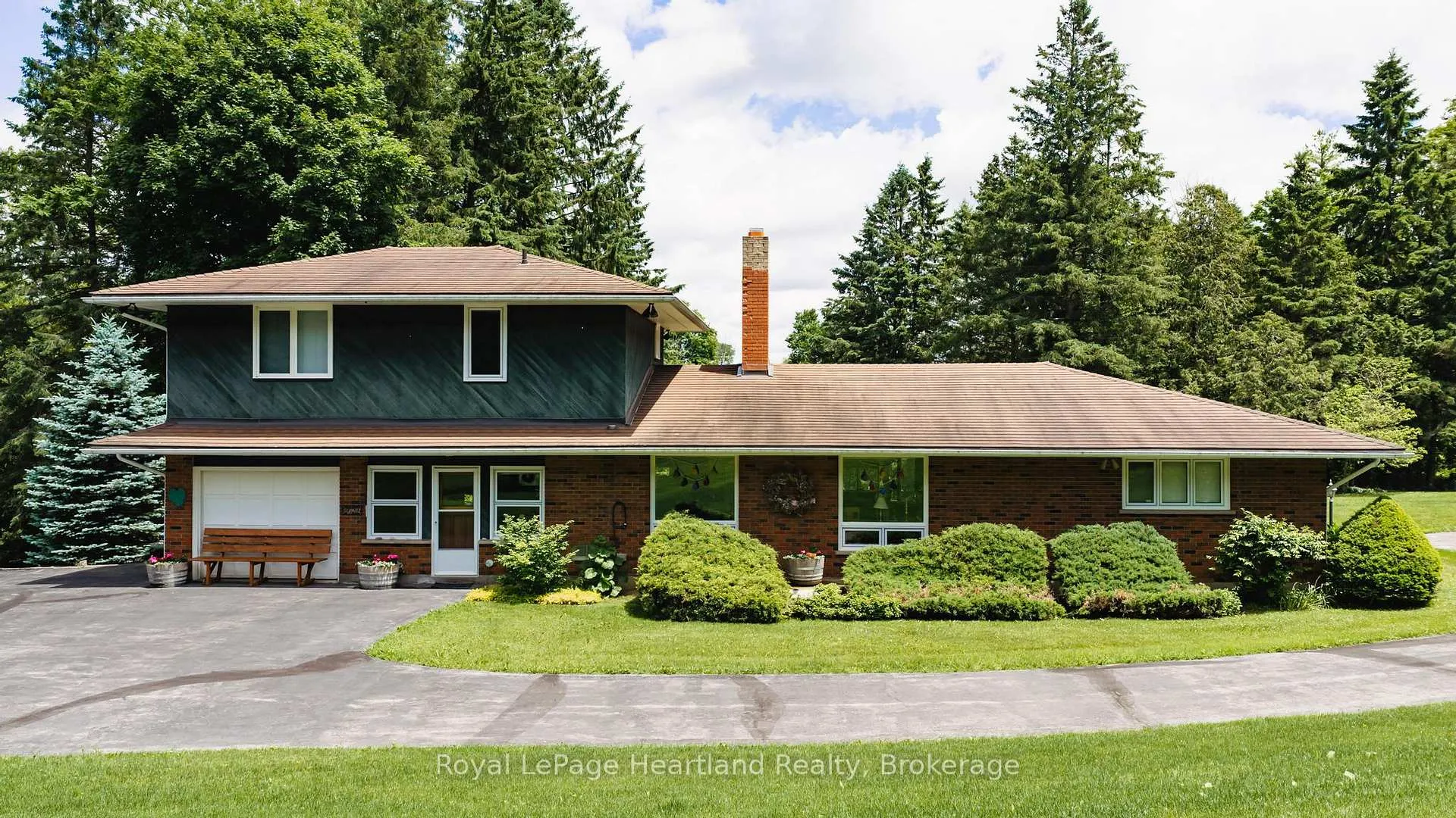 Photo 2 of 81833 London Road, Central Huron, Hullett — HOMEH