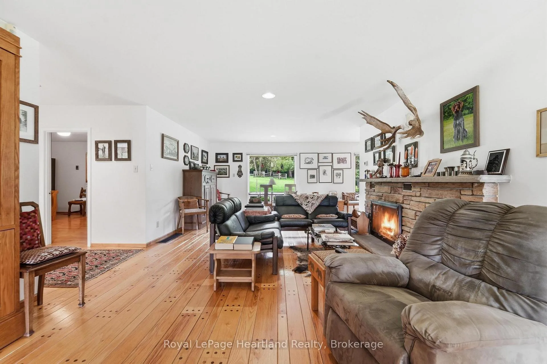 Photo 8 of 81833 London Road, Central Huron, Hullett — HOMEH