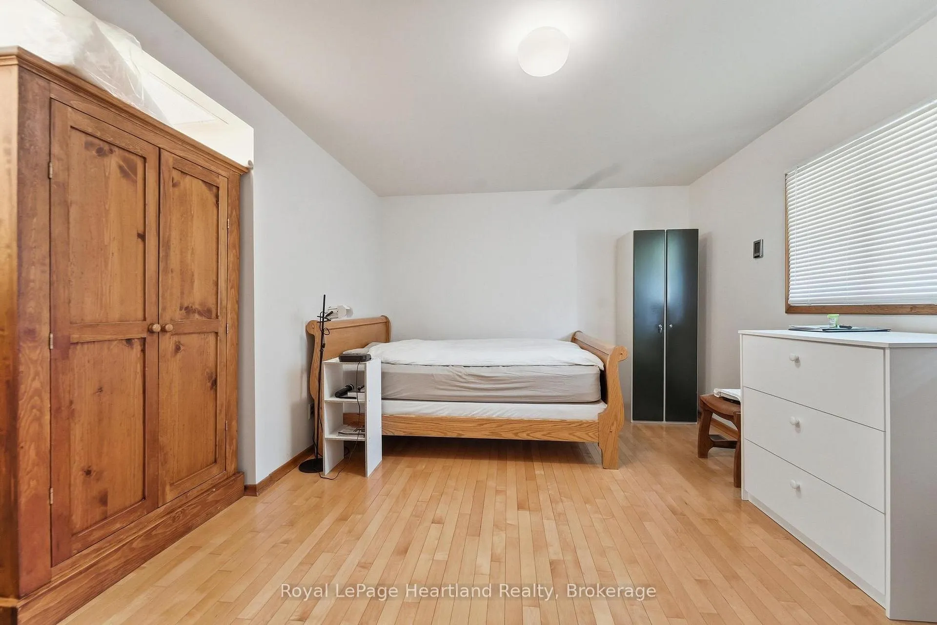 Photo 16 of 81833 London Road, Central Huron, Hullett — HOMEH