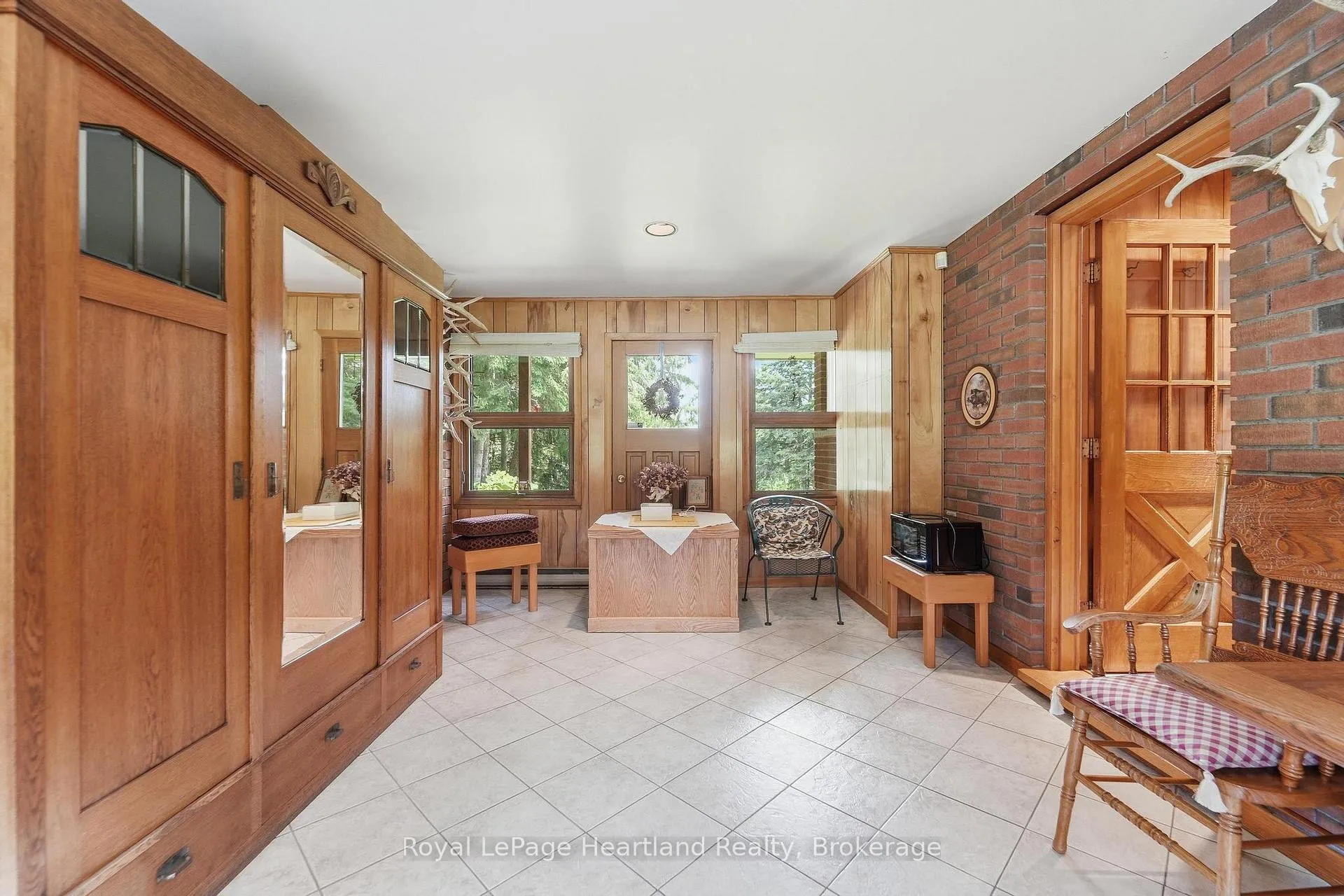 Photo 25 of 81833 London Road, Central Huron, Hullett — HOMEH