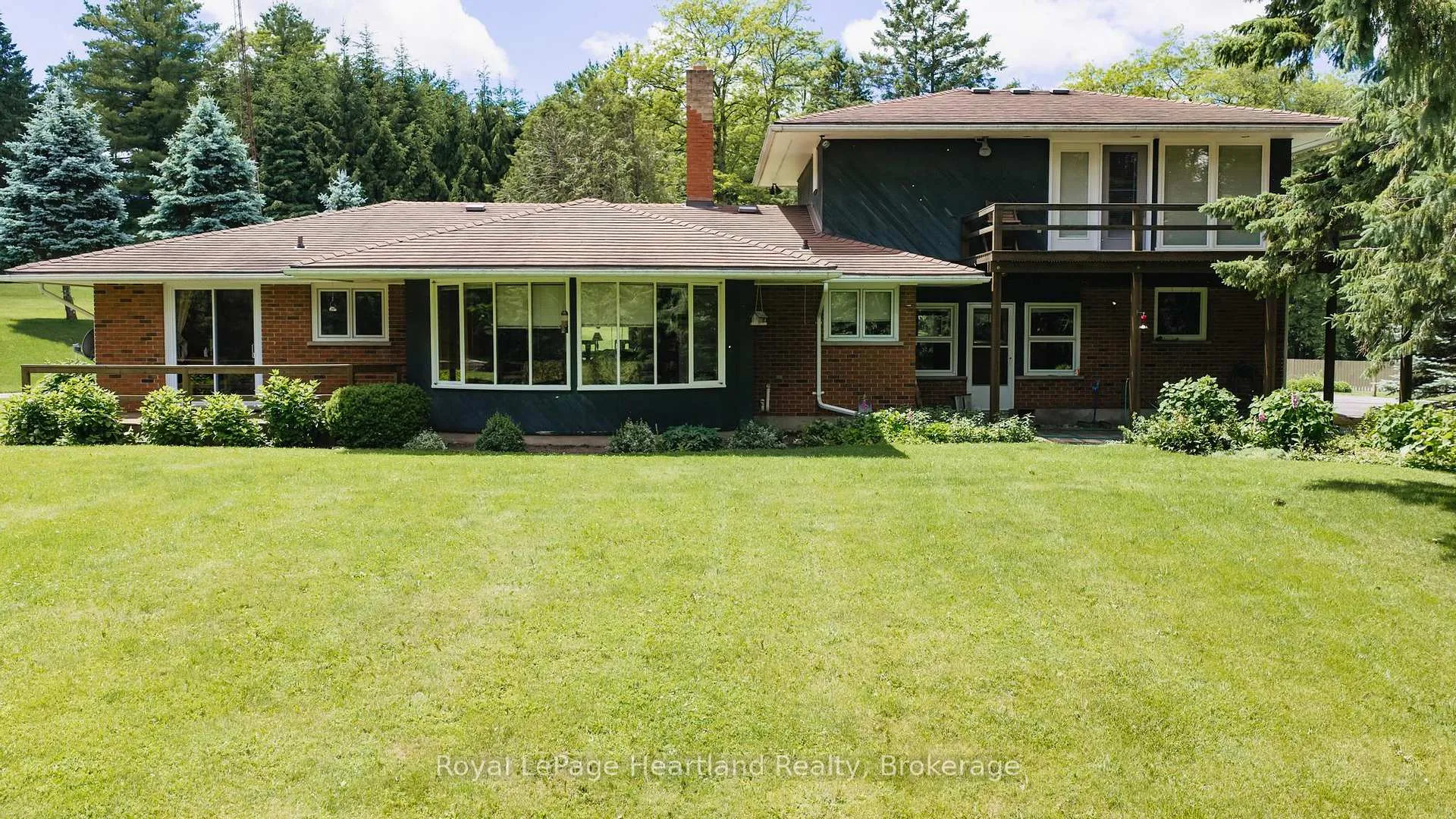 Photo 35 of 81833 London Road, Central Huron, Hullett — HOMEH