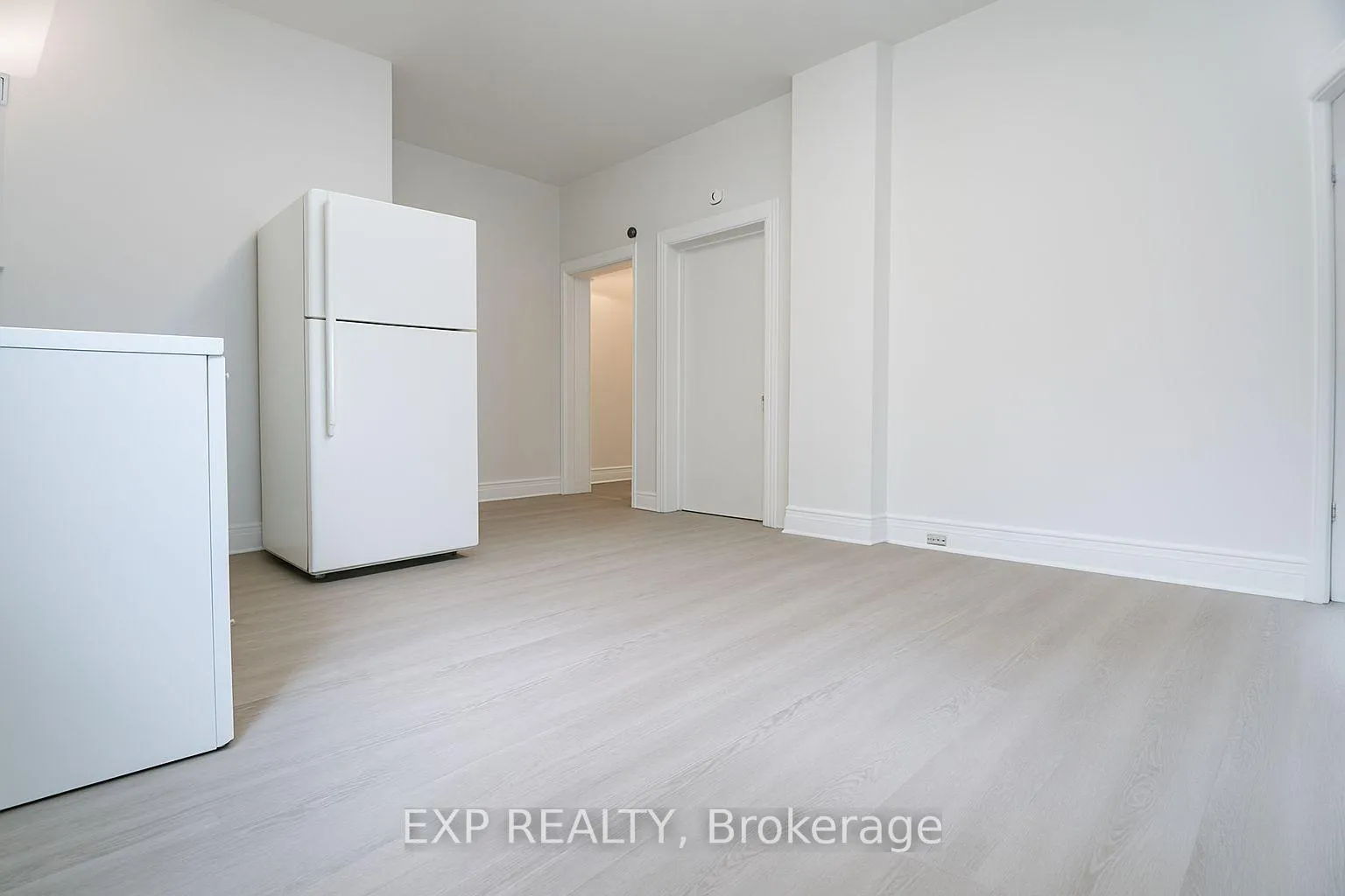 Photo 4 of Unit Main, 207 Gamble Avenue, Toronto, East York — HOMEH